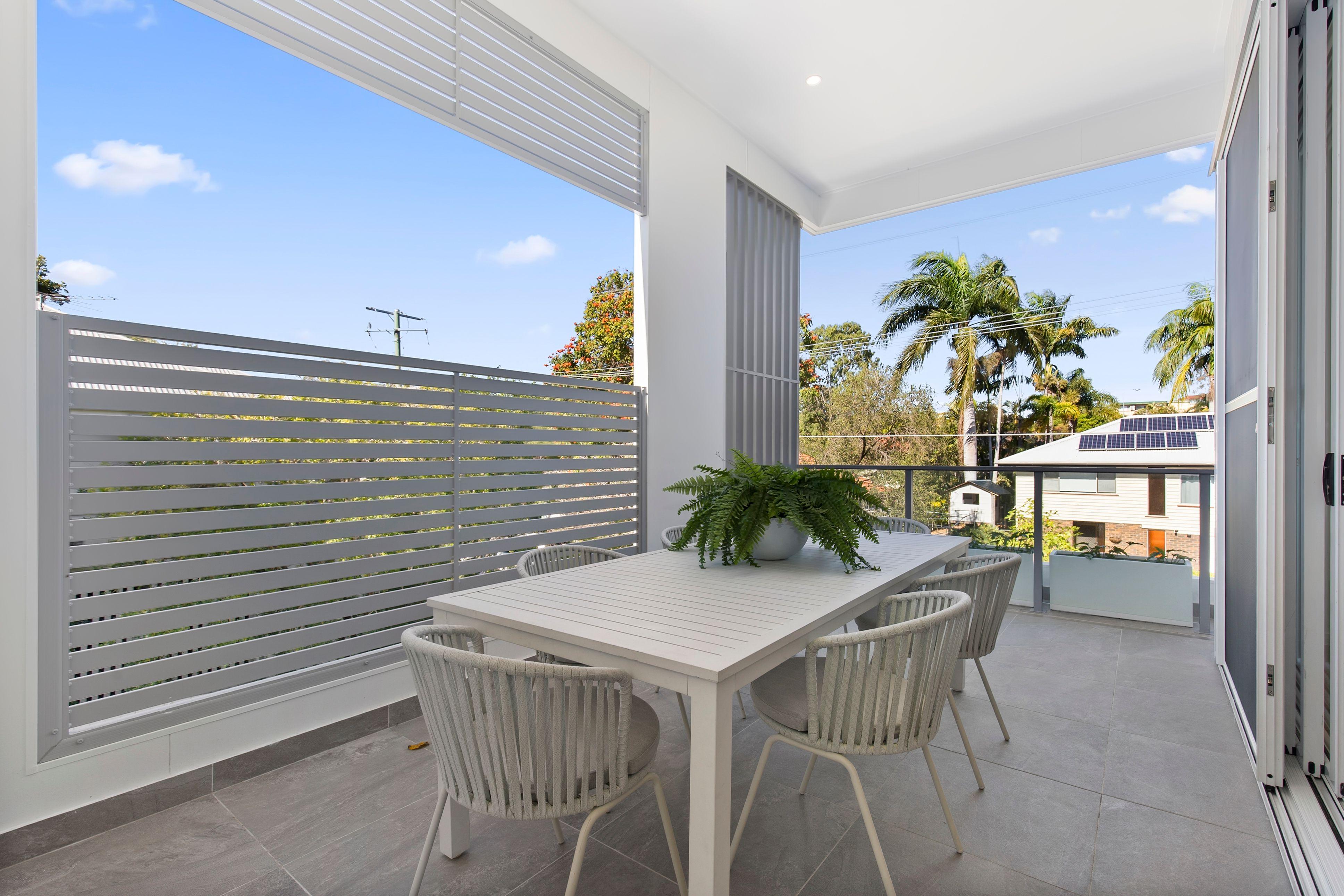 Luxury Townhome Living in Alderley