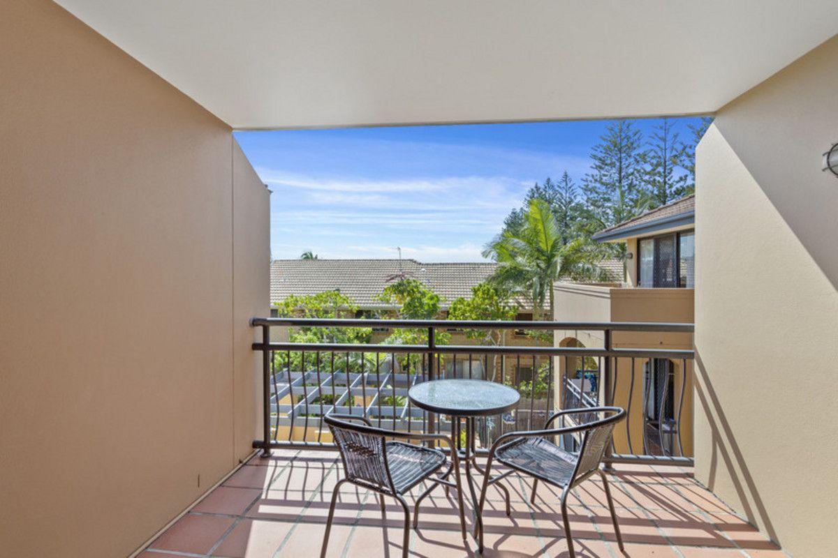 19/40-44 Ventura Road, Mermaid Beach, QLD 4218 - Apartment for Rent - harcourts.net