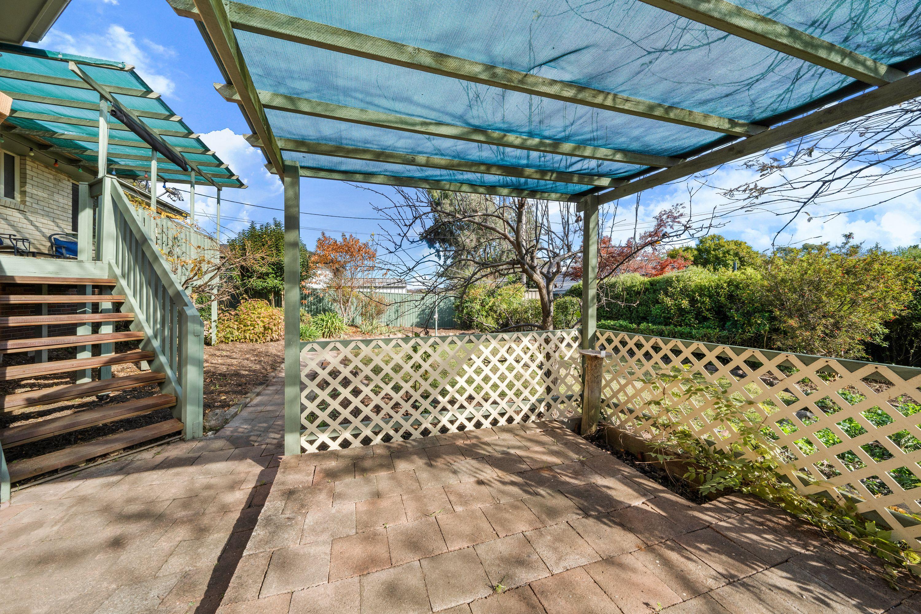 Expansive Macgregor Family Residence