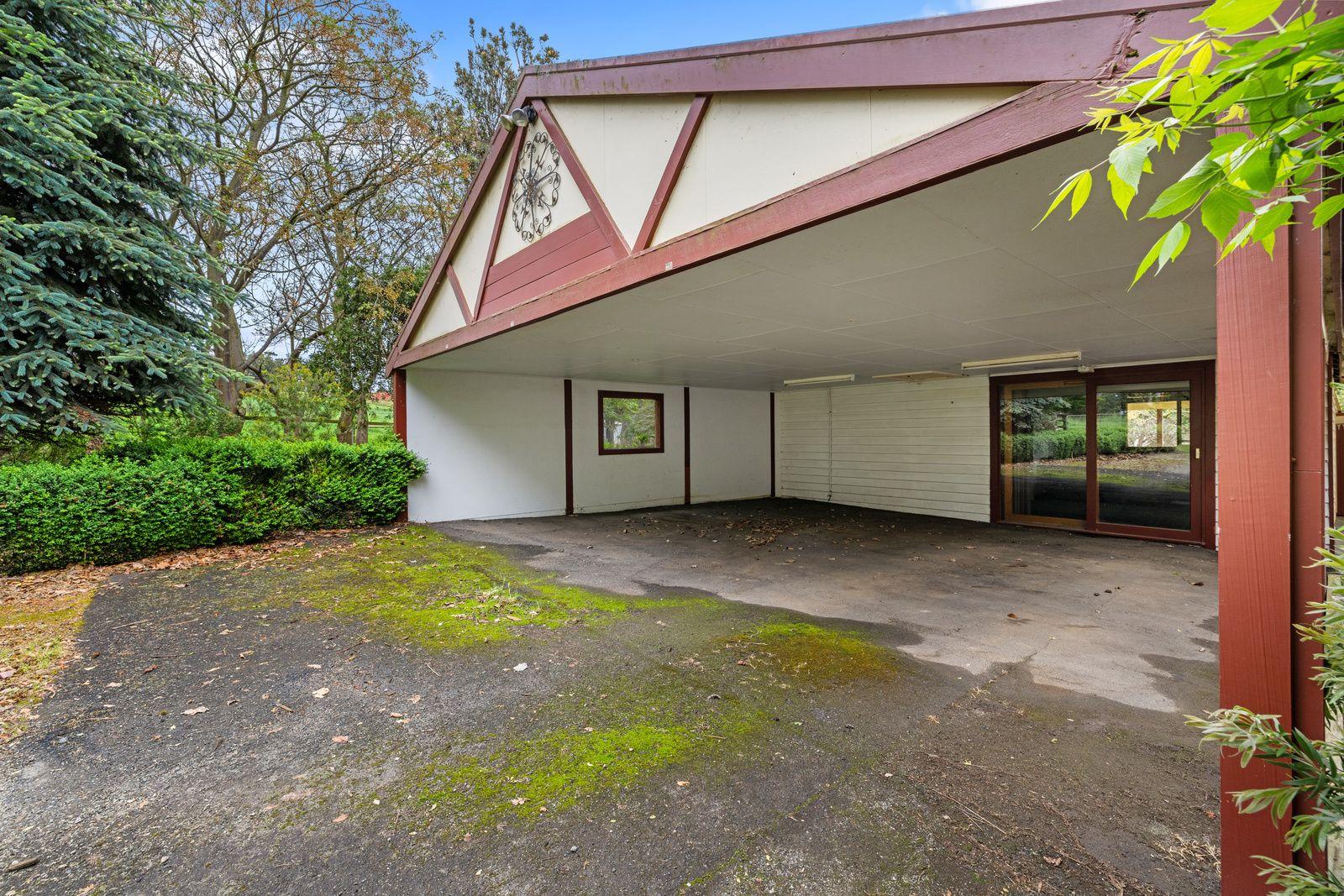 Privacy, charm & convenience