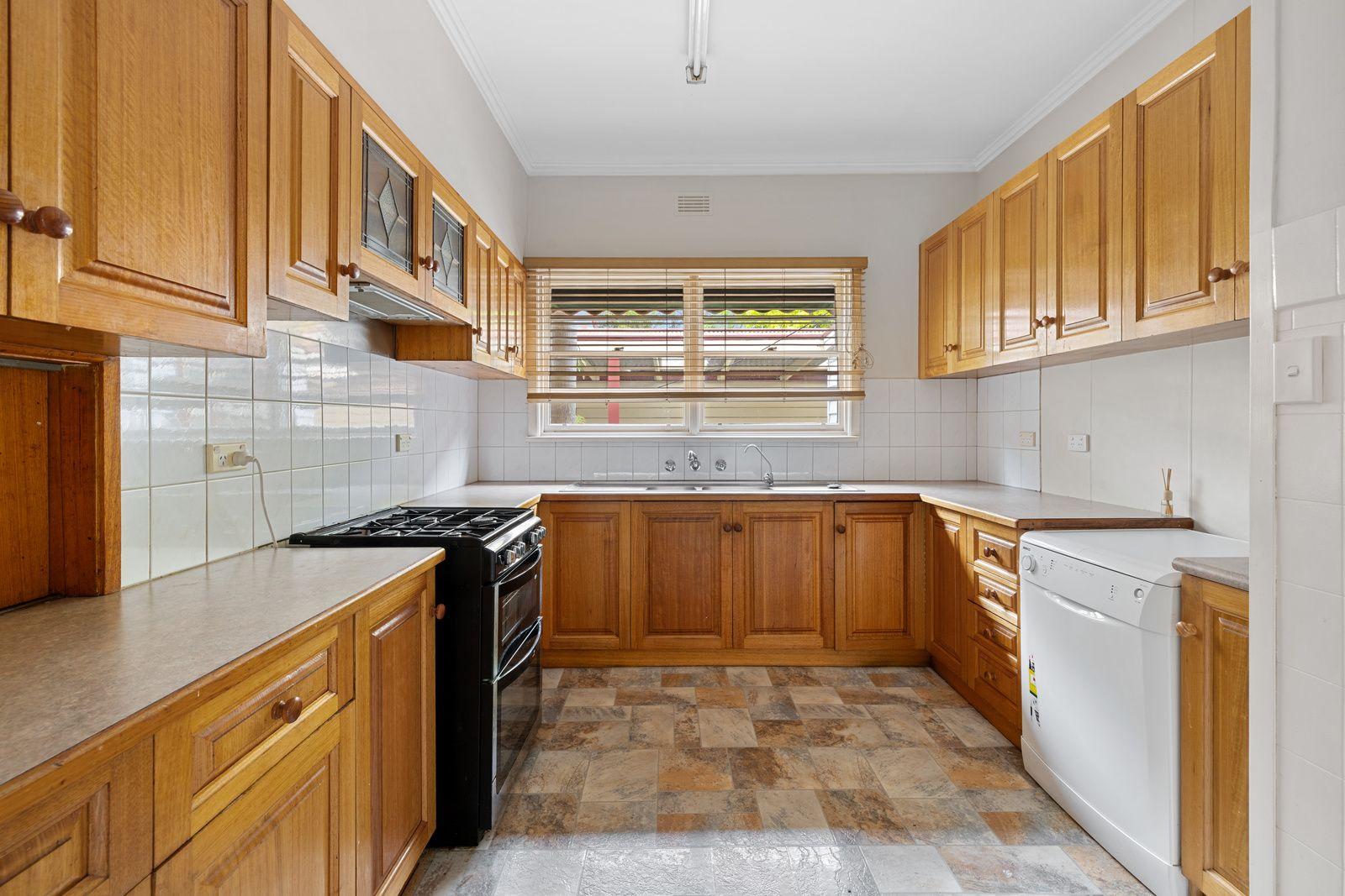 Privacy, charm & convenience