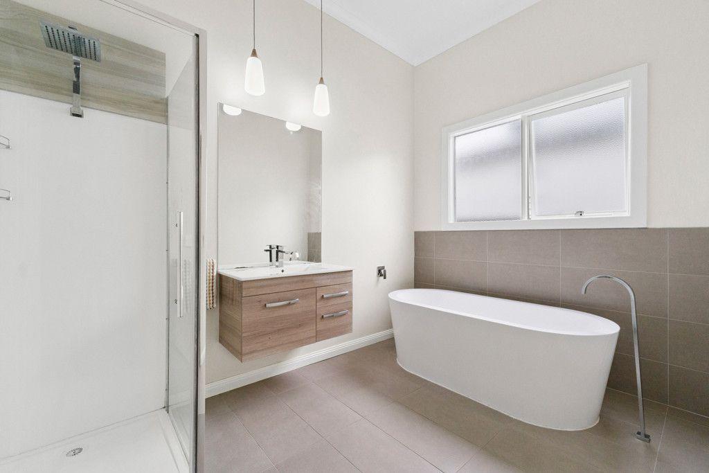 Great Location on Gravesend