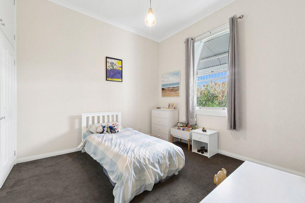 Great Location on Gravesend