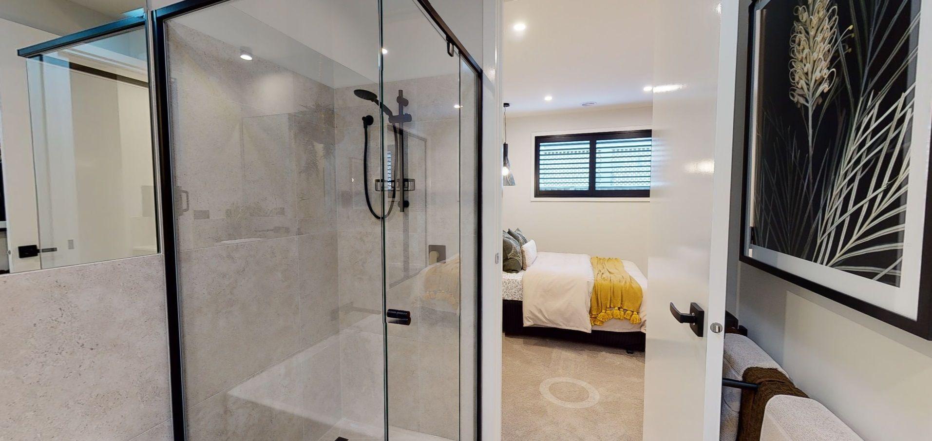 Ex-Display Home with Premium Features!