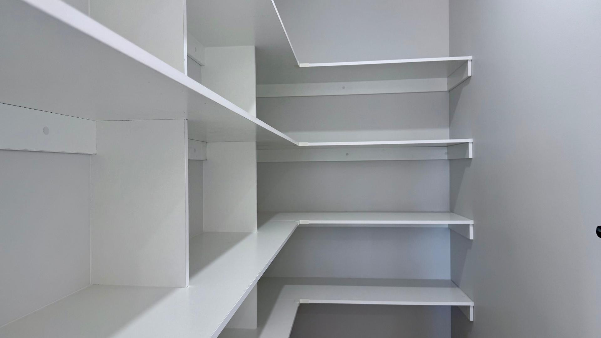 Brand-New 4-Bedroom Family Home - Silkwater Plains Estate, Tatura