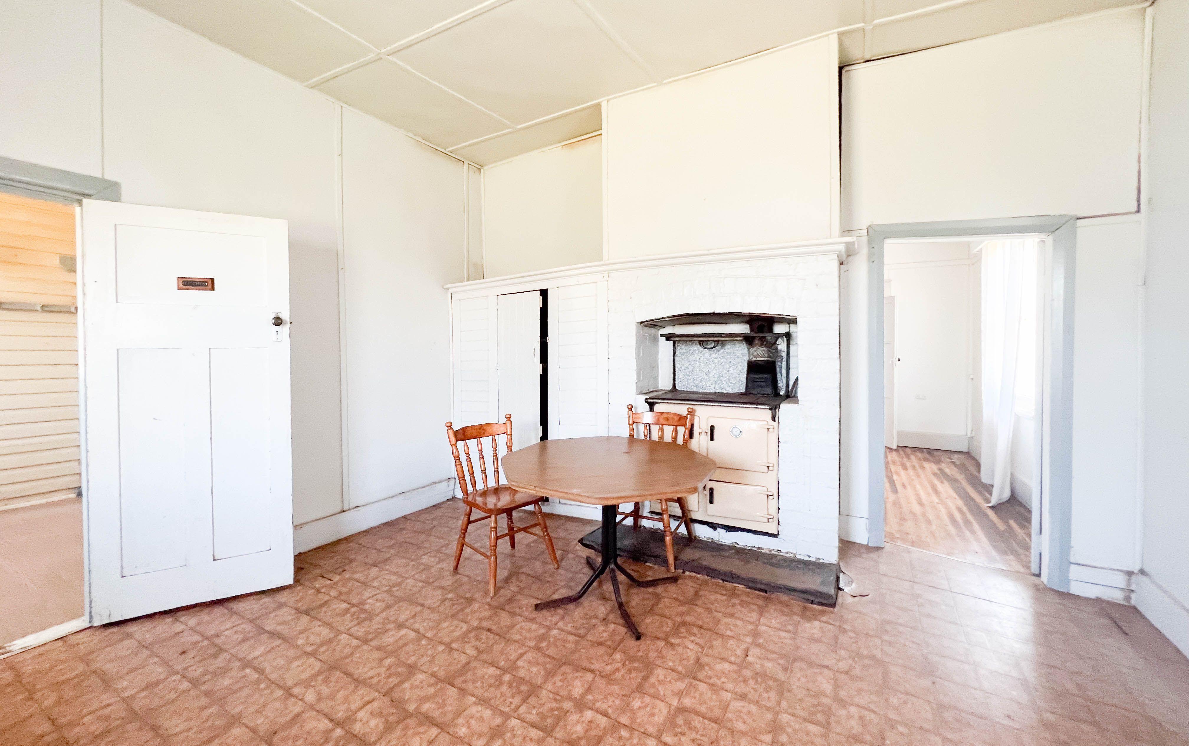 3 Bedroom 1 Bathroom Home