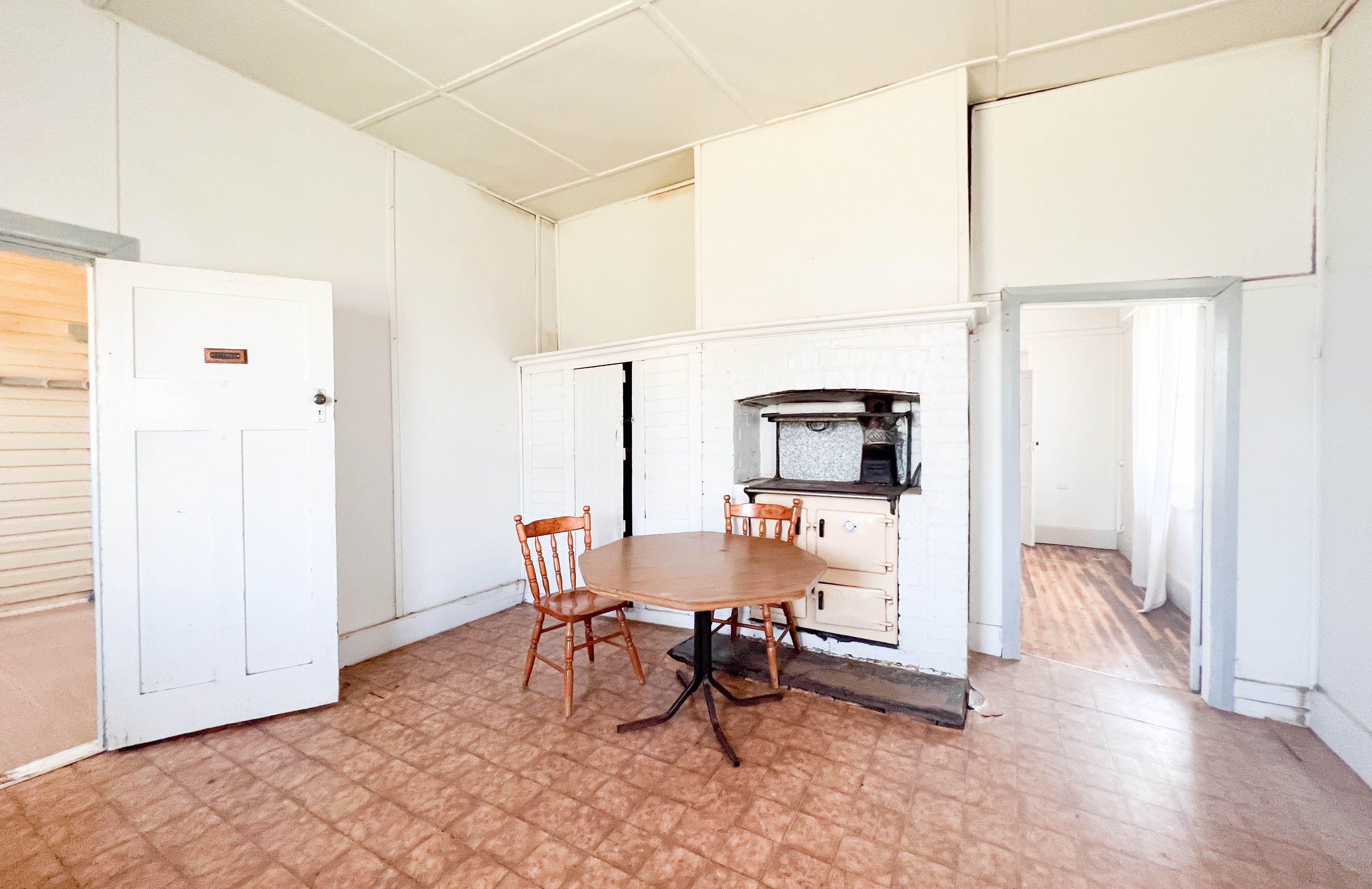 3 Bedroom 1 Bathroom Home