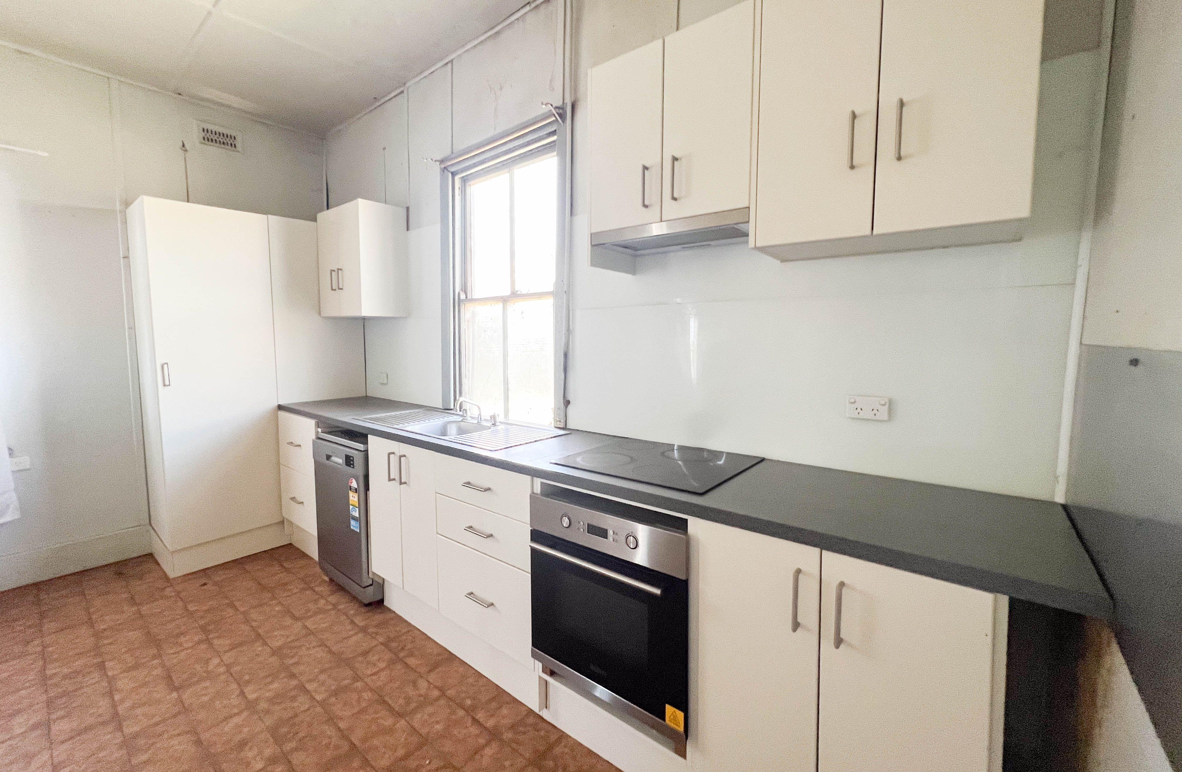 3 Bedroom 1 Bathroom Home