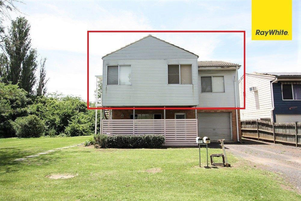 Prop-GPT: House: NSW Camden, NSW 2570 Cosy 3 bedroom unit with water and lawns mowing included