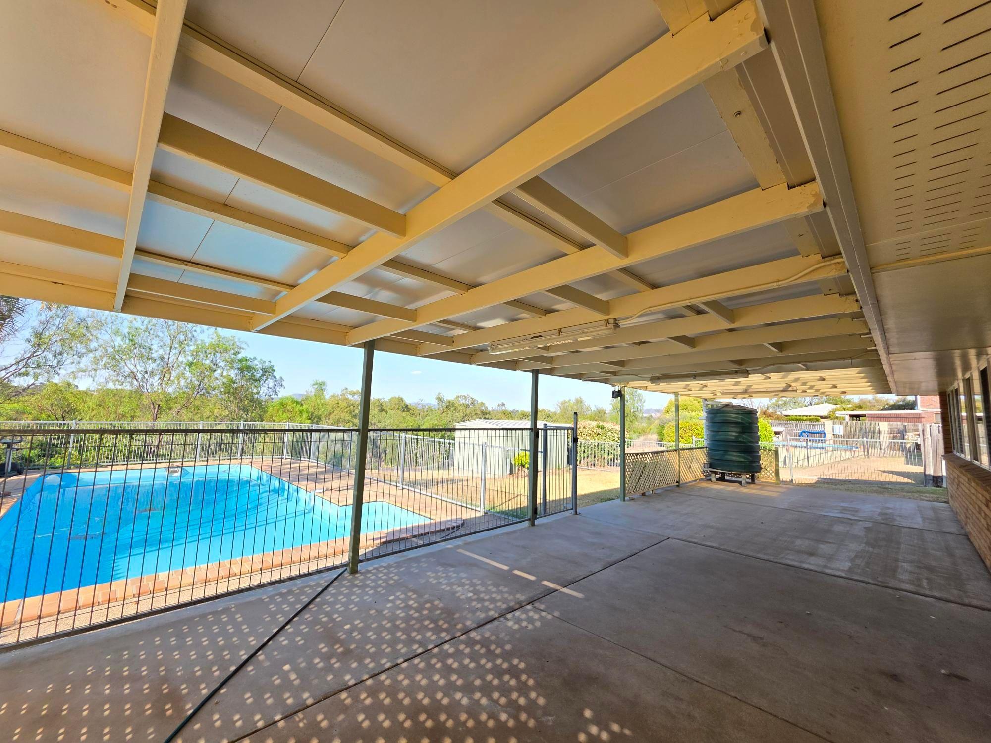 Large Family Home FOR LEASE!