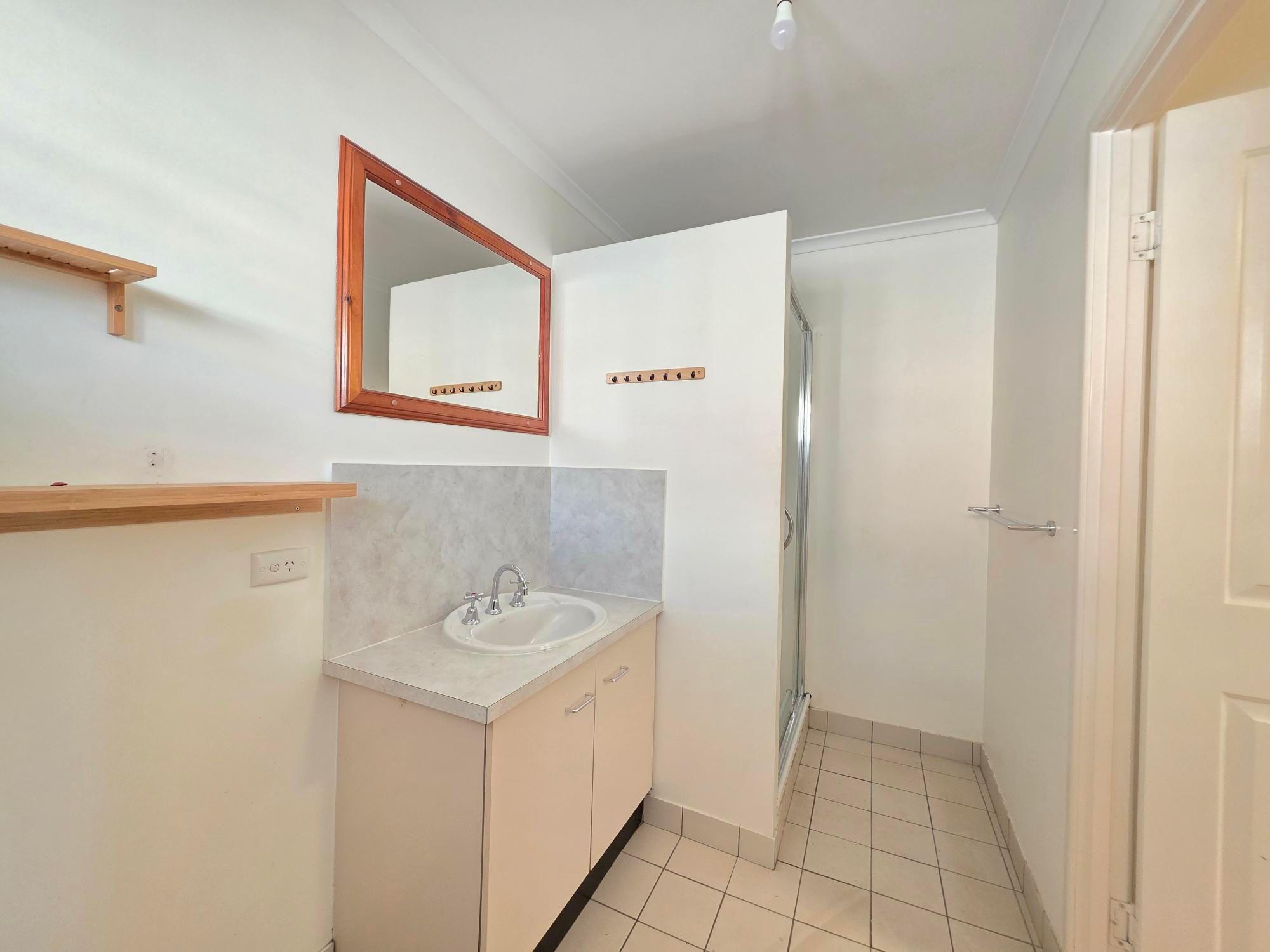 Large Family Home FOR LEASE!