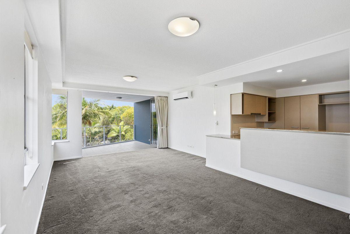 Prop-GPT: Property: QLD Robina, QLD 4226 209/50 Riverwalk Avenue, Robina, QLD 4226 - Apartment for Rent - harcourts.net