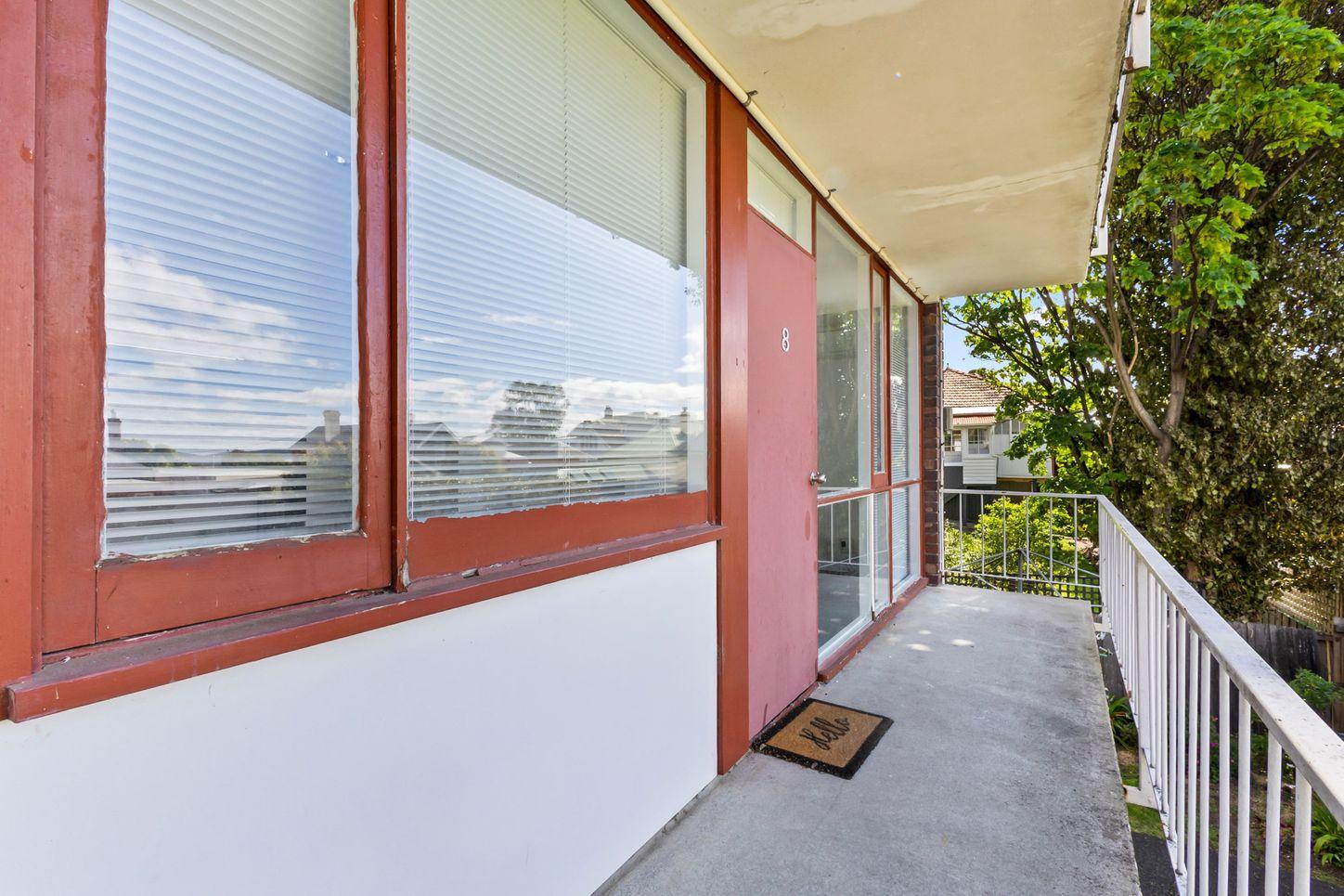 8/8 Margaret Street, SANDY BAY, TAS 7005 - House for Rent - harcourts.net