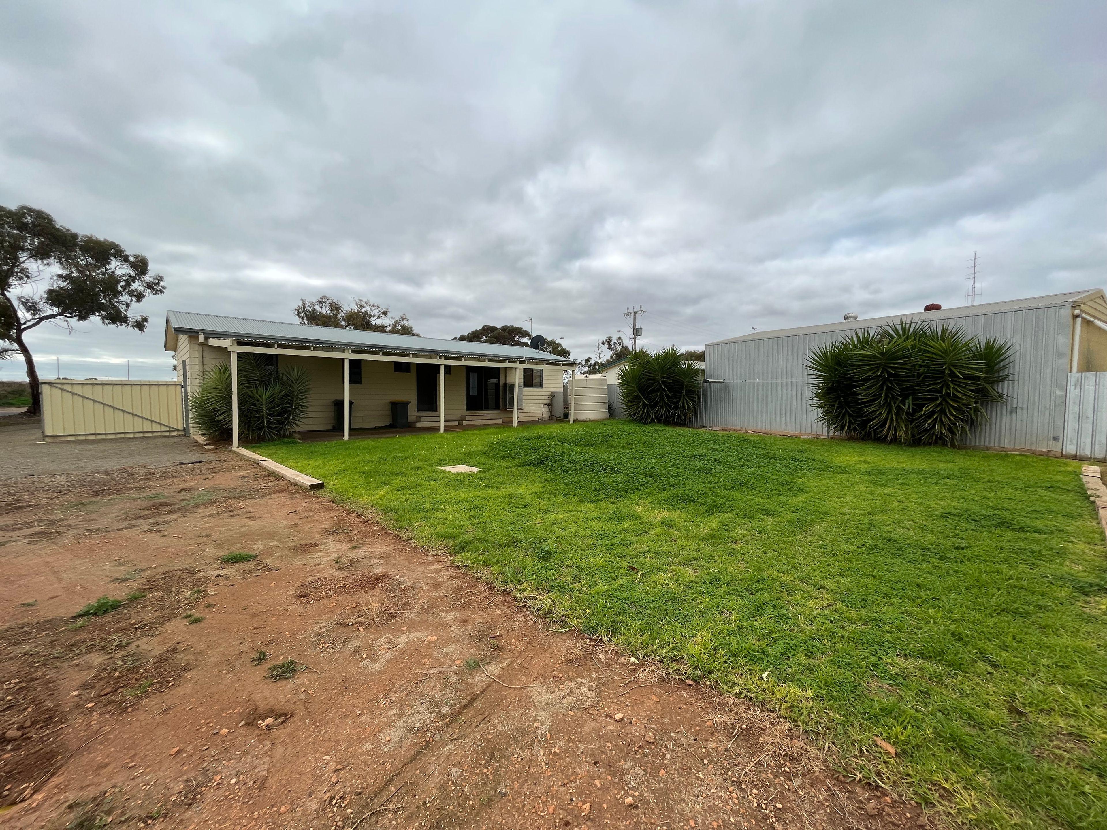 Low Maintenance Family Home - Available mid - November !