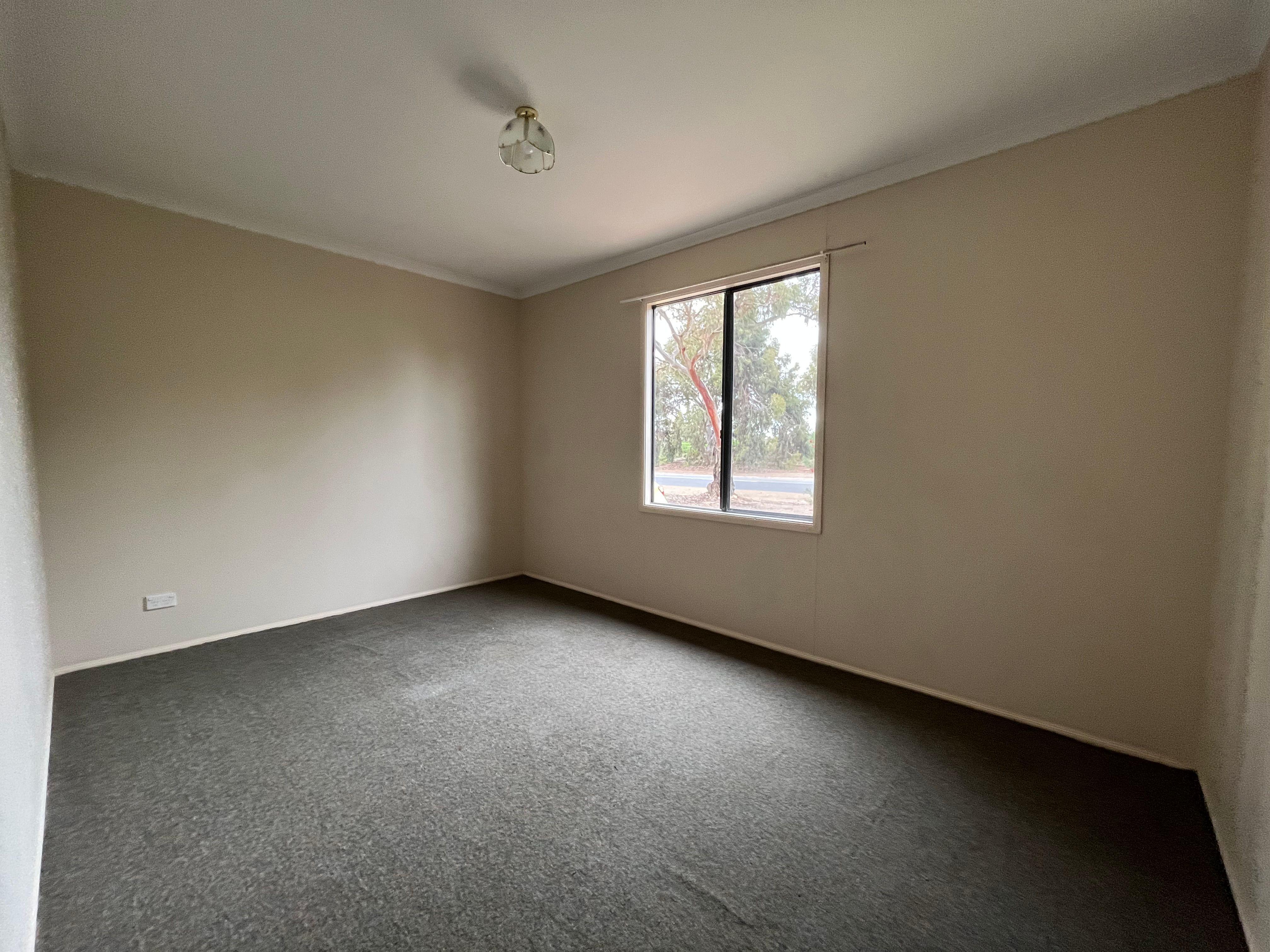 Low Maintenance Family Home - Available mid - November !