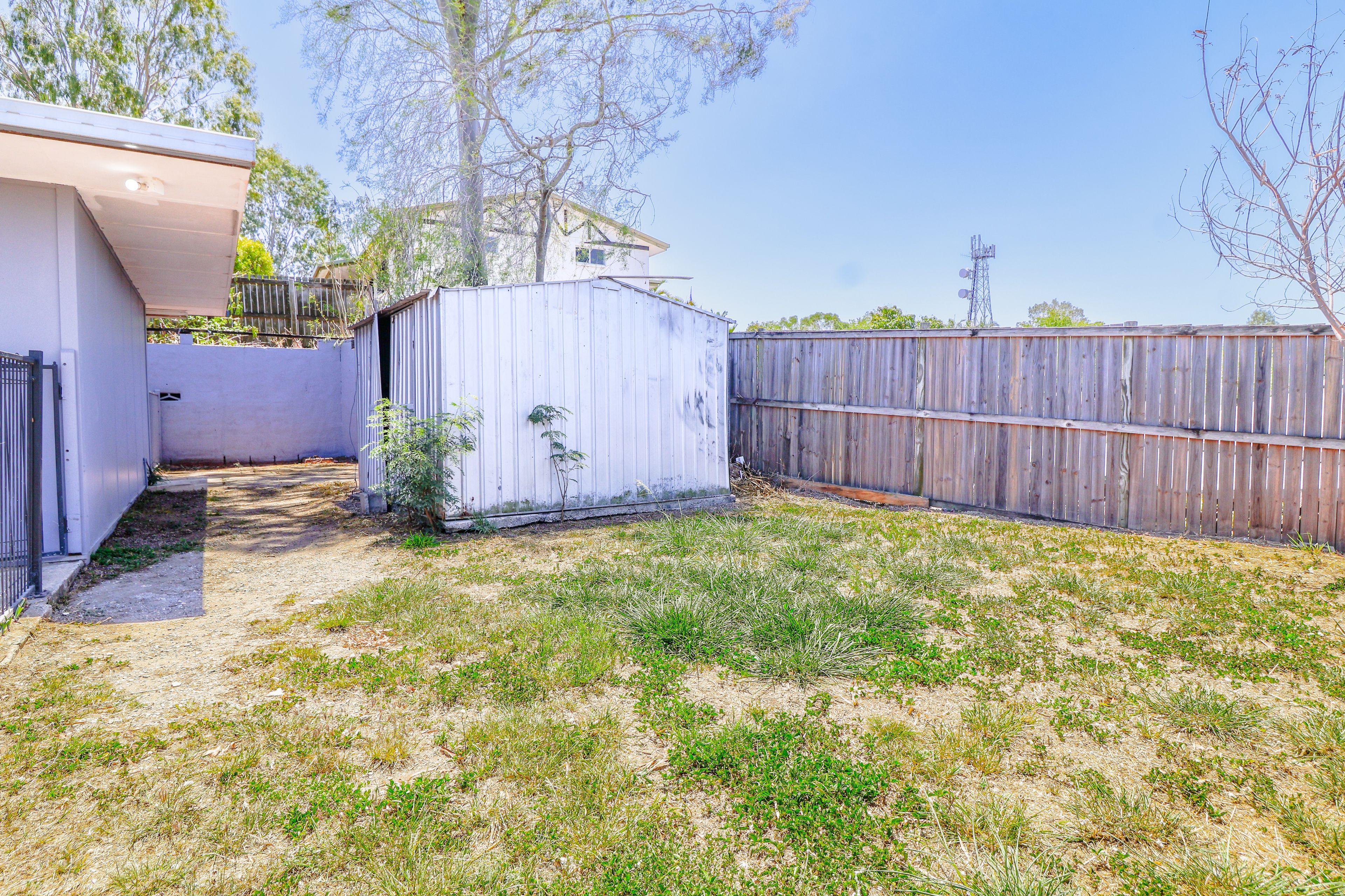 FEEL RIGHT AT HOME AT 6 KYLEE CRESCENT - COMFORT, SPACE, AND STYLE IN THE HEART OF CALLIOPE!