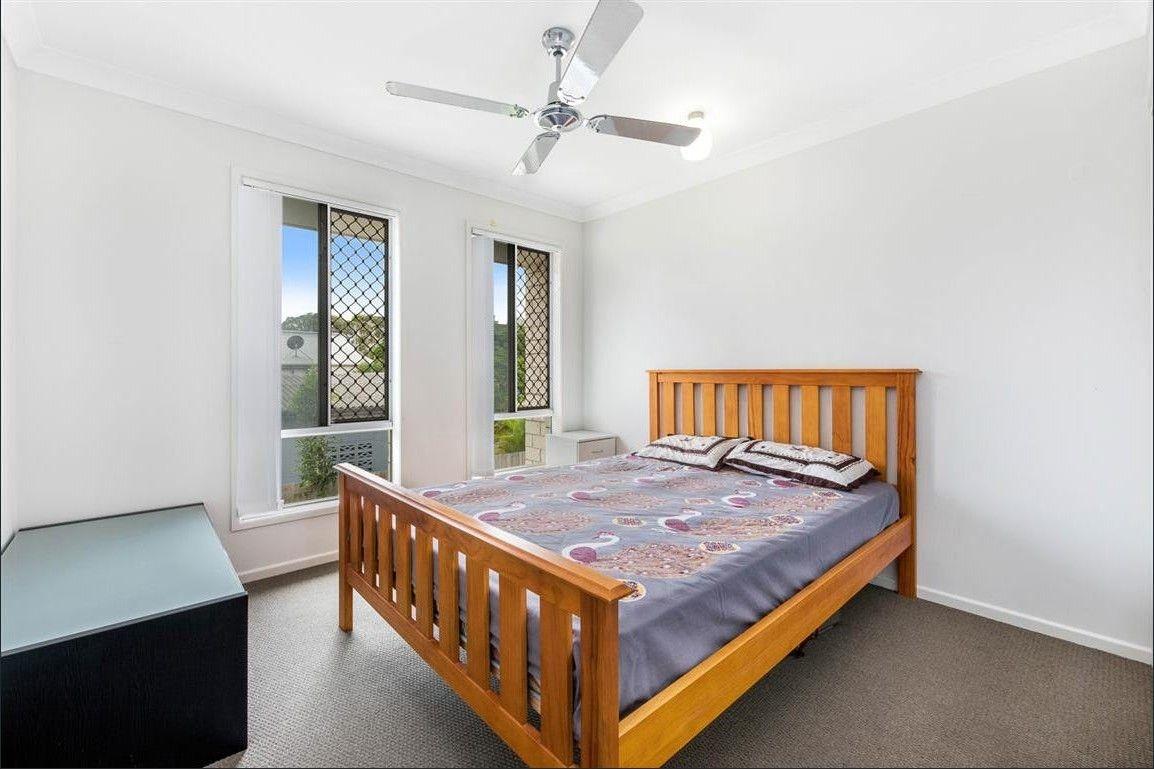 Modern Townhouse Living in the Heart of Redcliffe