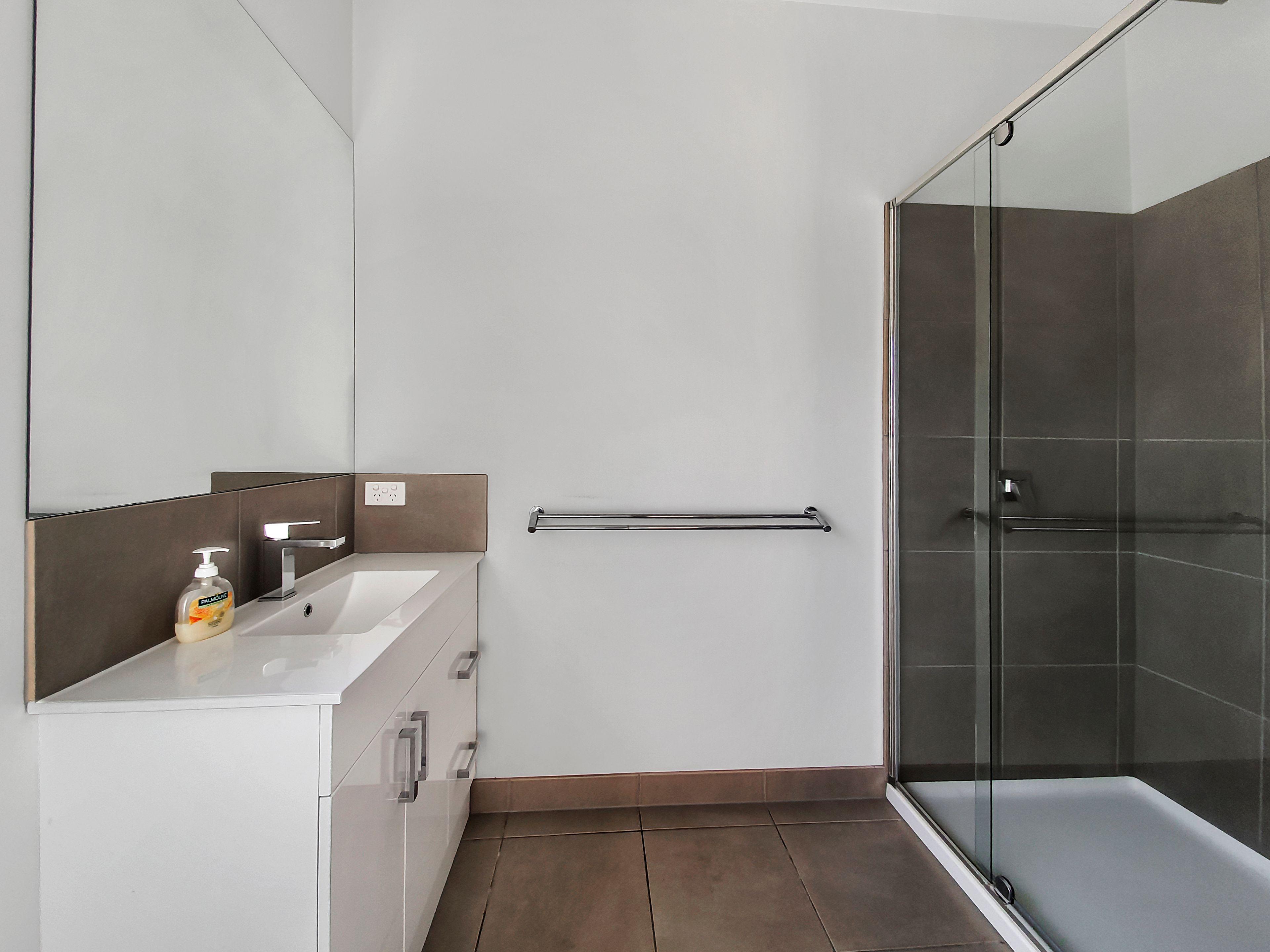 QUALITY LIVING, PRESTIGIOUS LOCATION