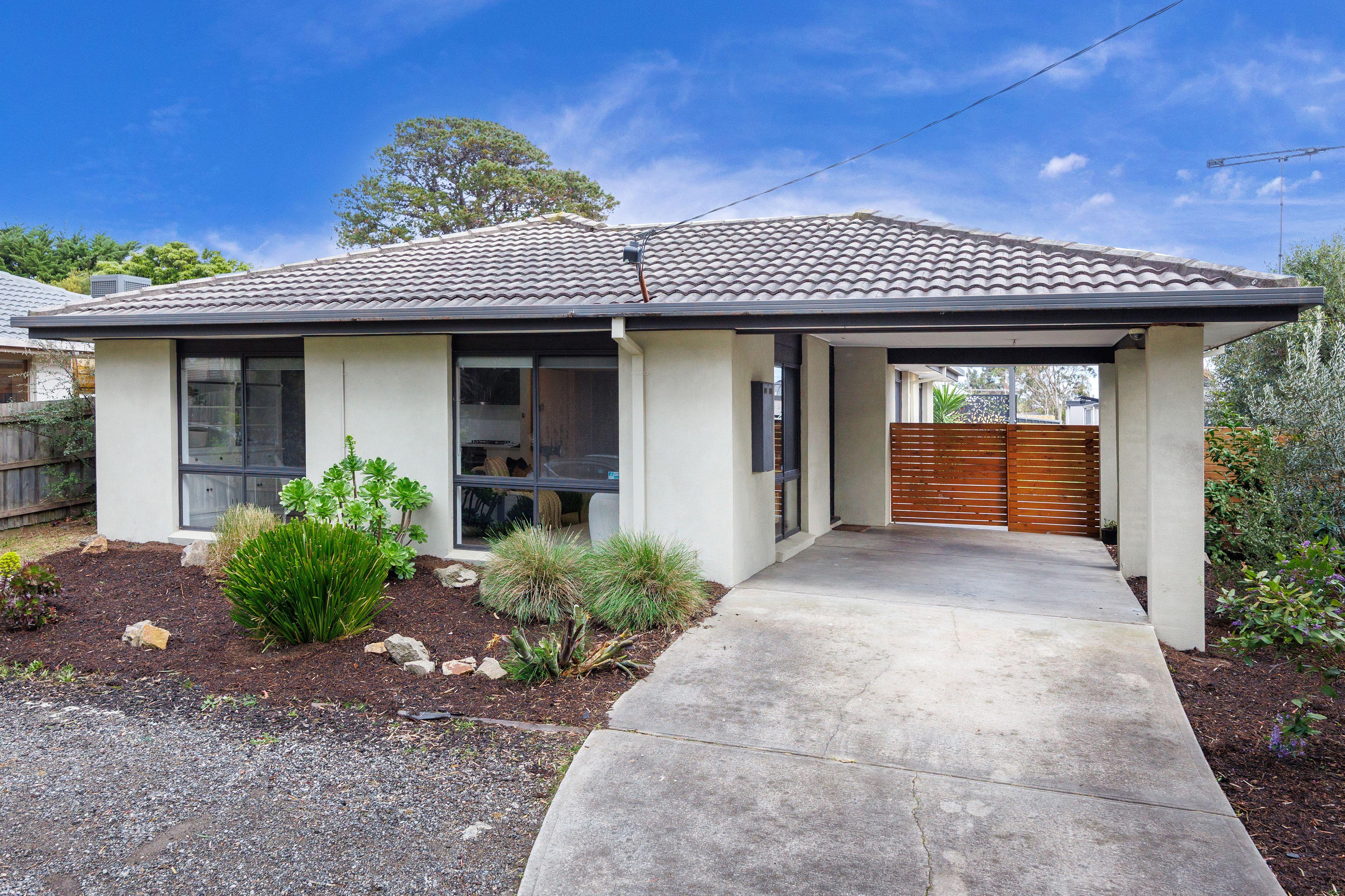 Prop-GPT: House: VIC Rosebud, VIC 3939 Dual living opportunity