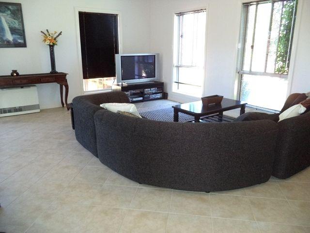 Bright and Modern Townhouse