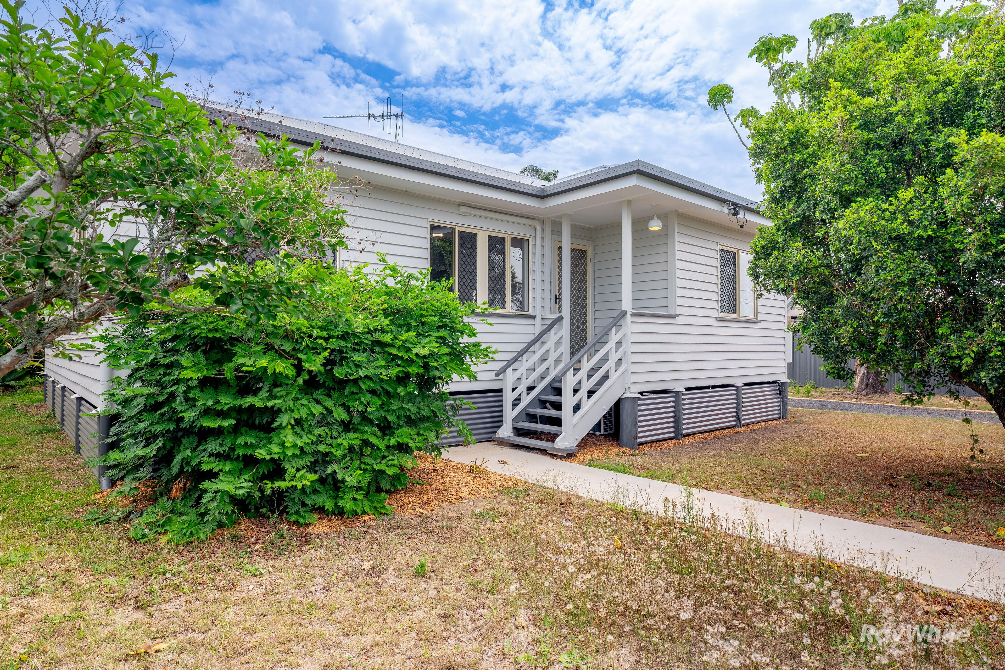 Stylishly Renovated Home with Space, Privacy & Convenience