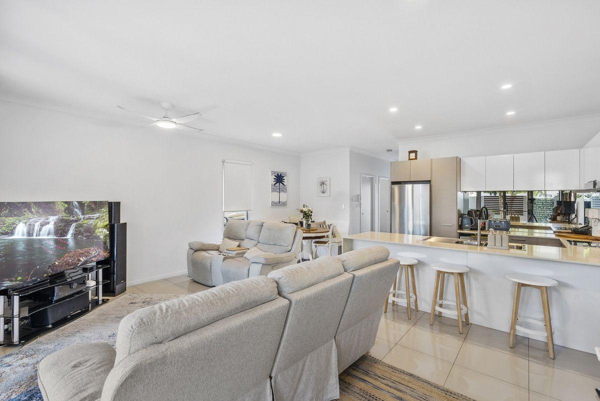 Prop-GPT: House: QLD Merrimac, QLD 4226 44/41 Macadie Way, Merrimac, QLD 4226 - Townhouse for Rent - harcourts.net