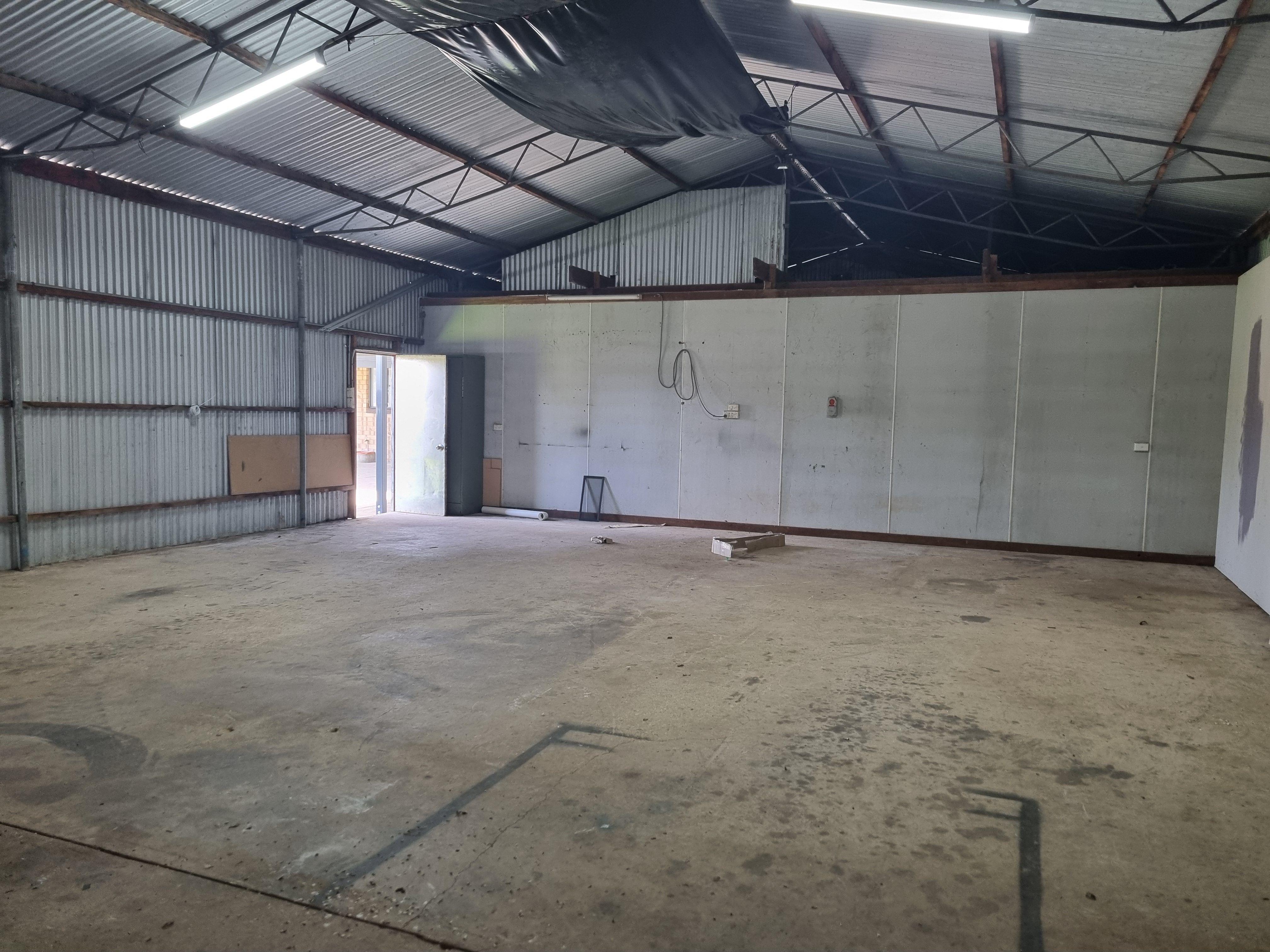 Rural living close to township