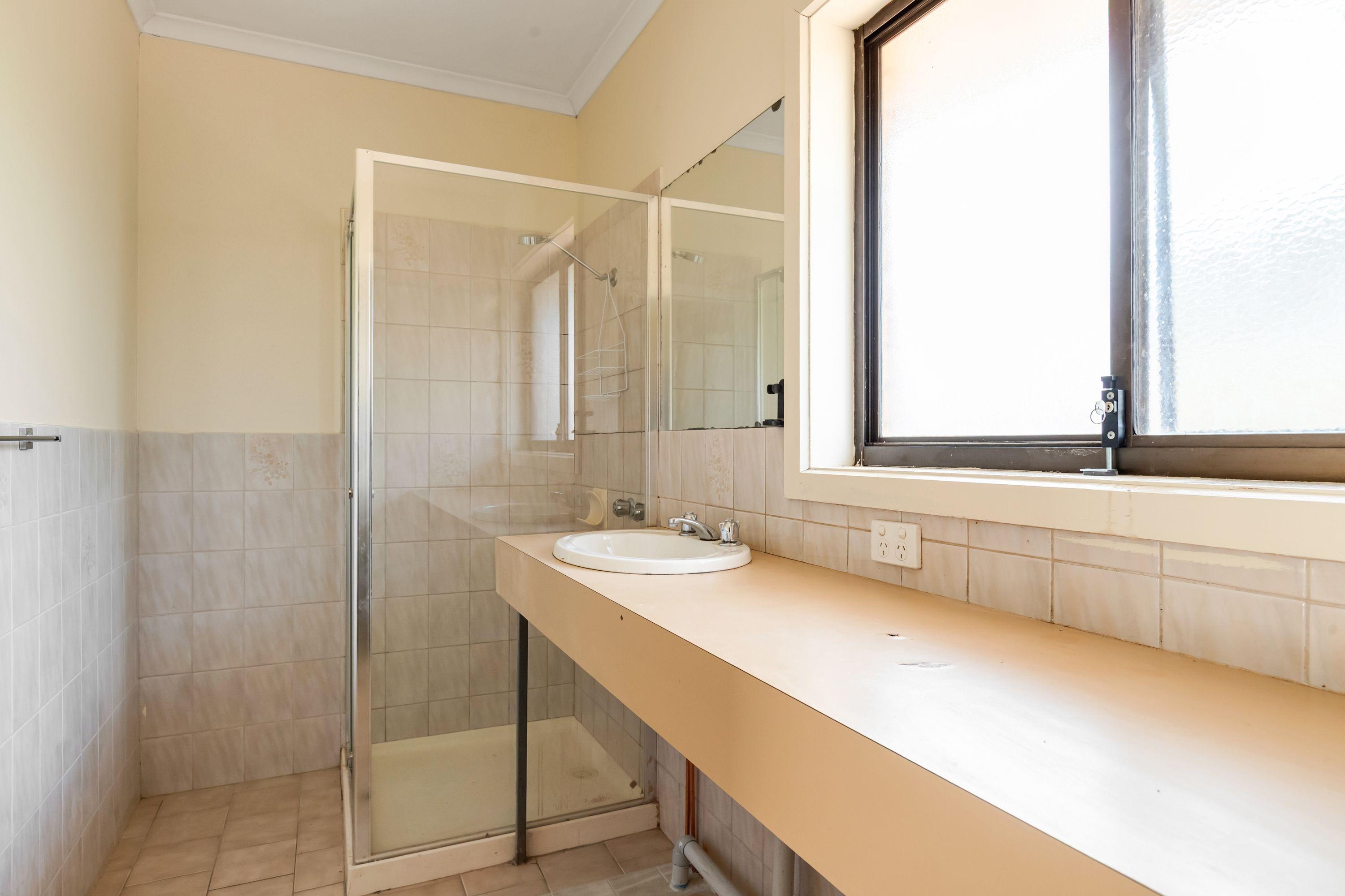 Low Maintenance Studio Unit