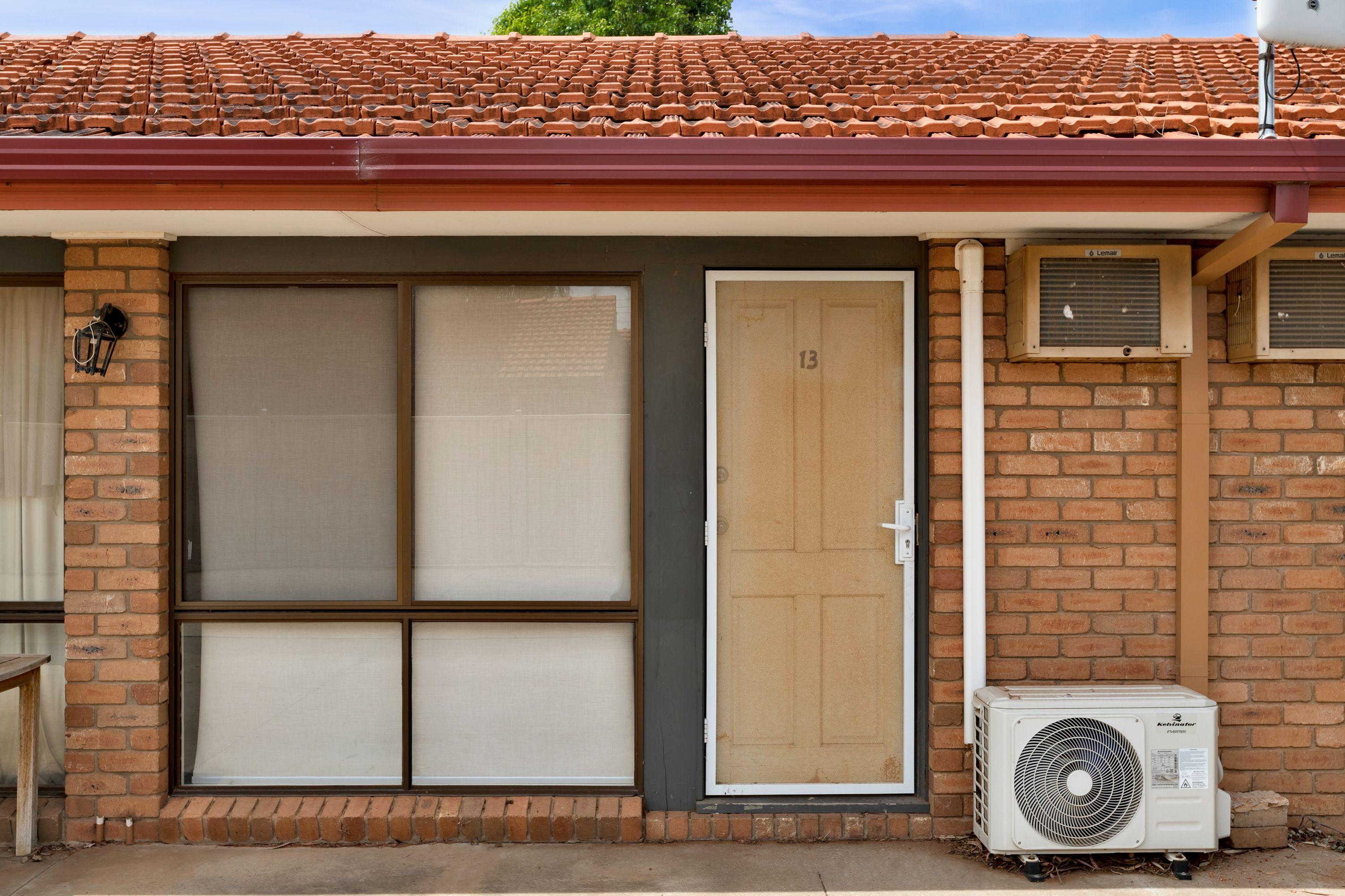 Low Maintenance Studio Unit