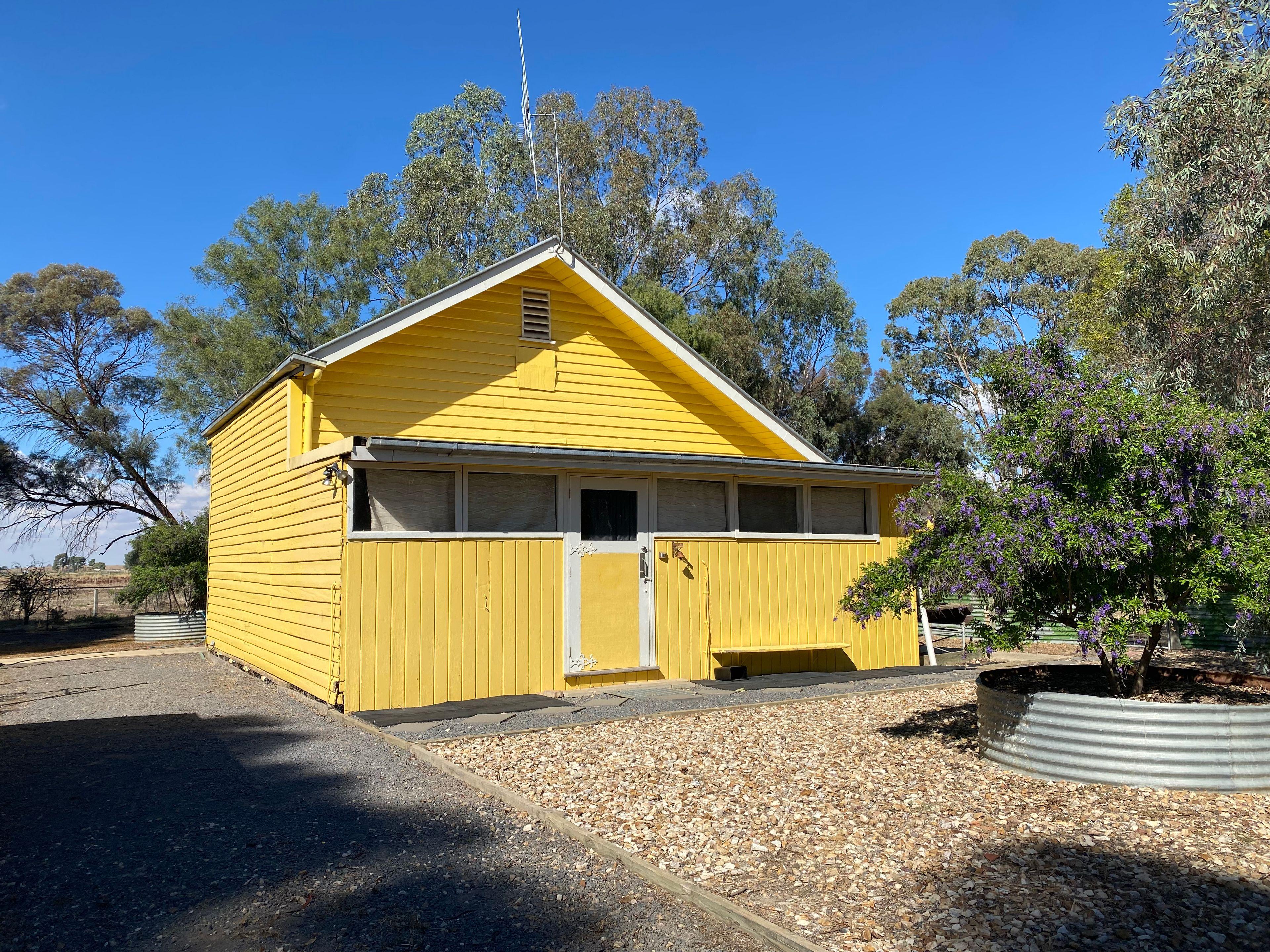 Prop-GPT: House: VIC Speewa, VIC 3585 SPEEWA SPECIAL