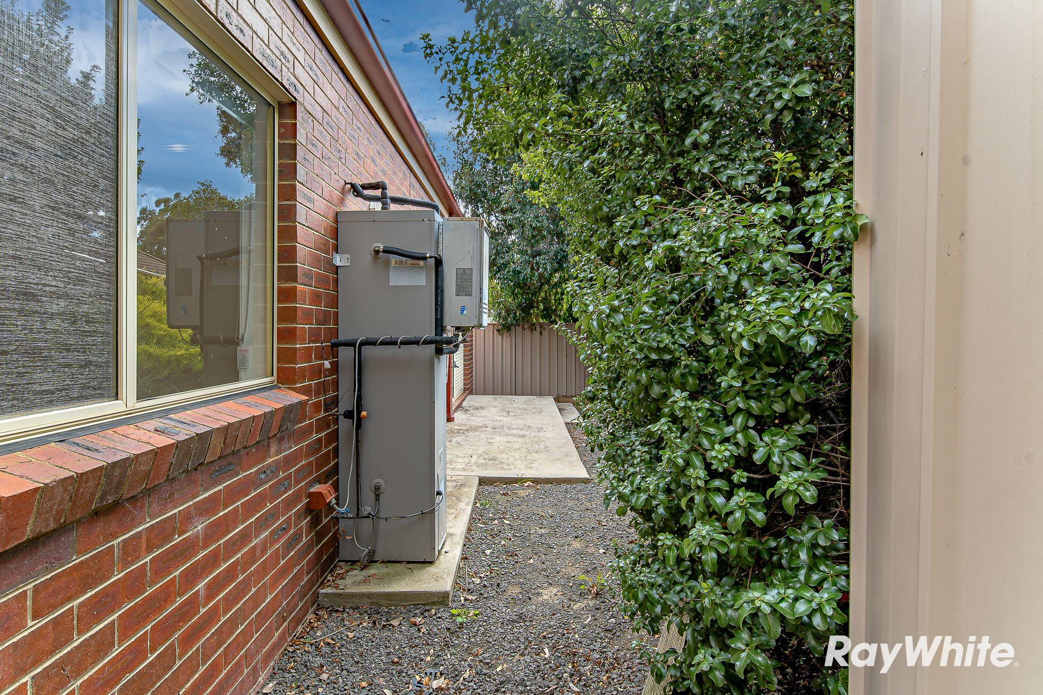 Stunning 3 Bedroom in a much sought after quiet pocket of Golden Square