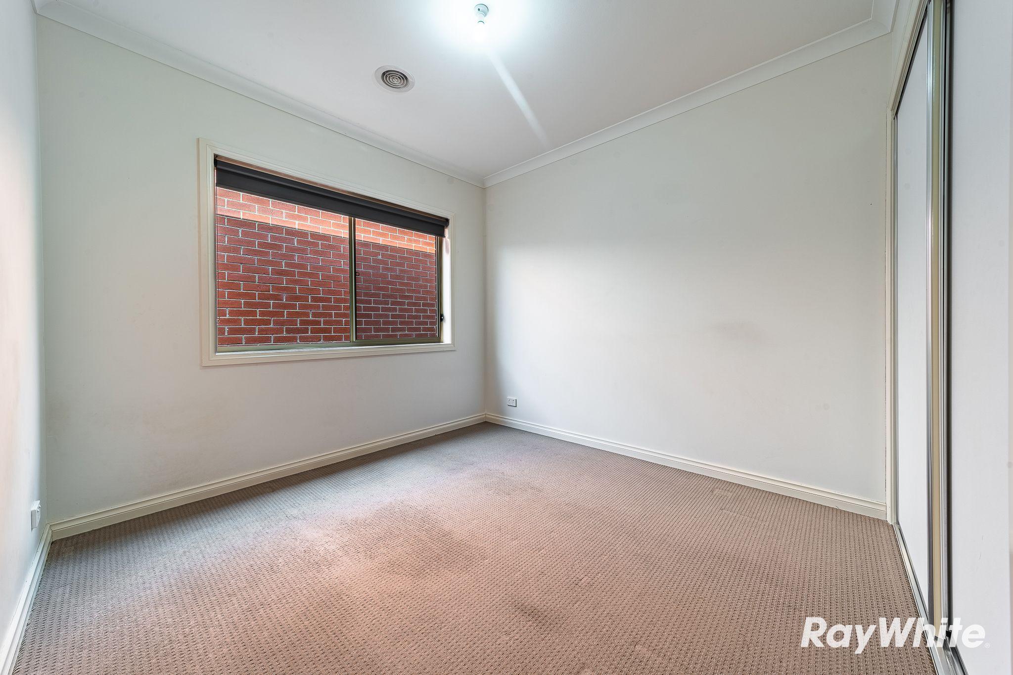 Stunning 3 Bedroom in a much sought after quiet pocket of Golden Square