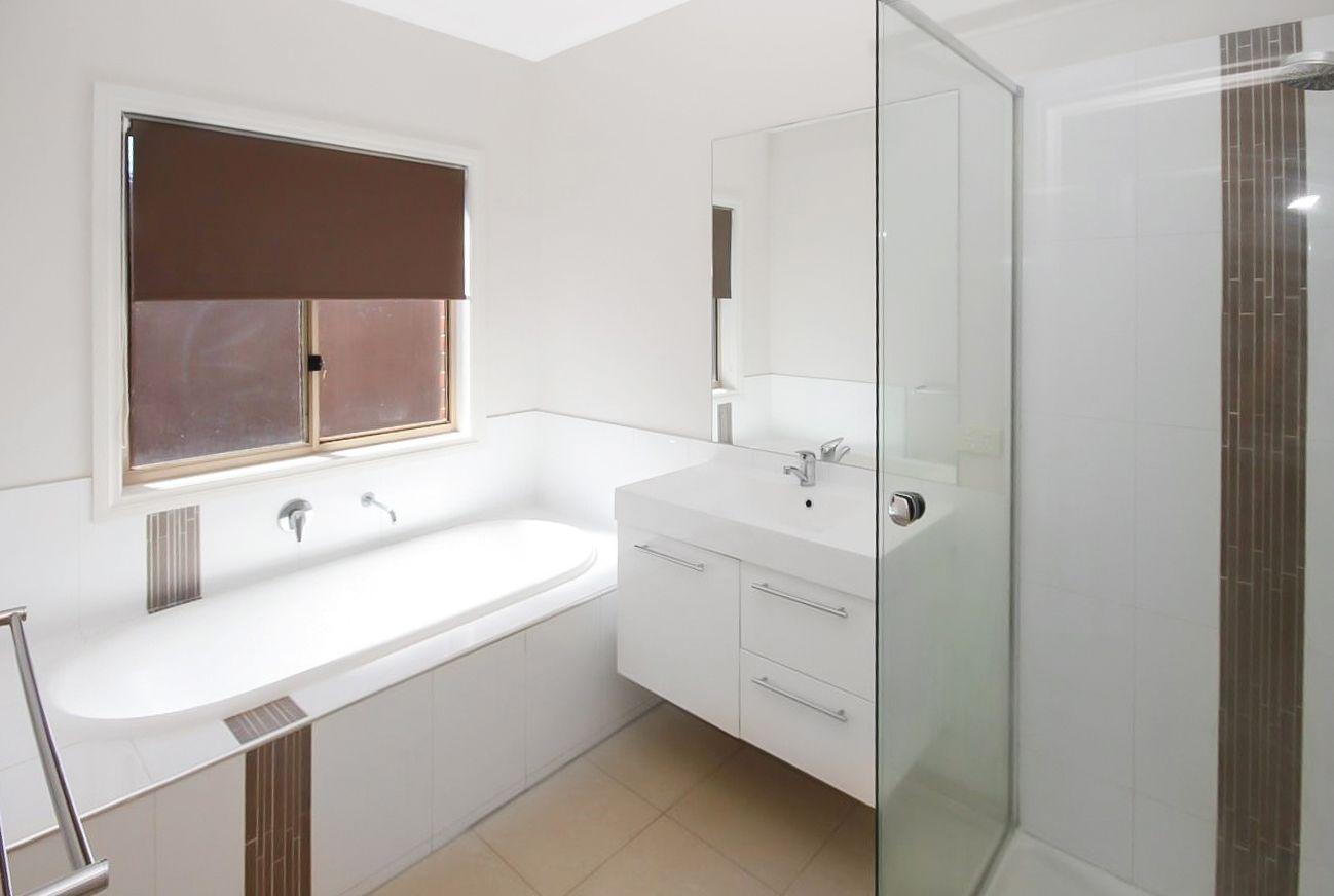 LARGE HOME WITH PLENTY OF SPACE FOR ALL TO ENJOY!