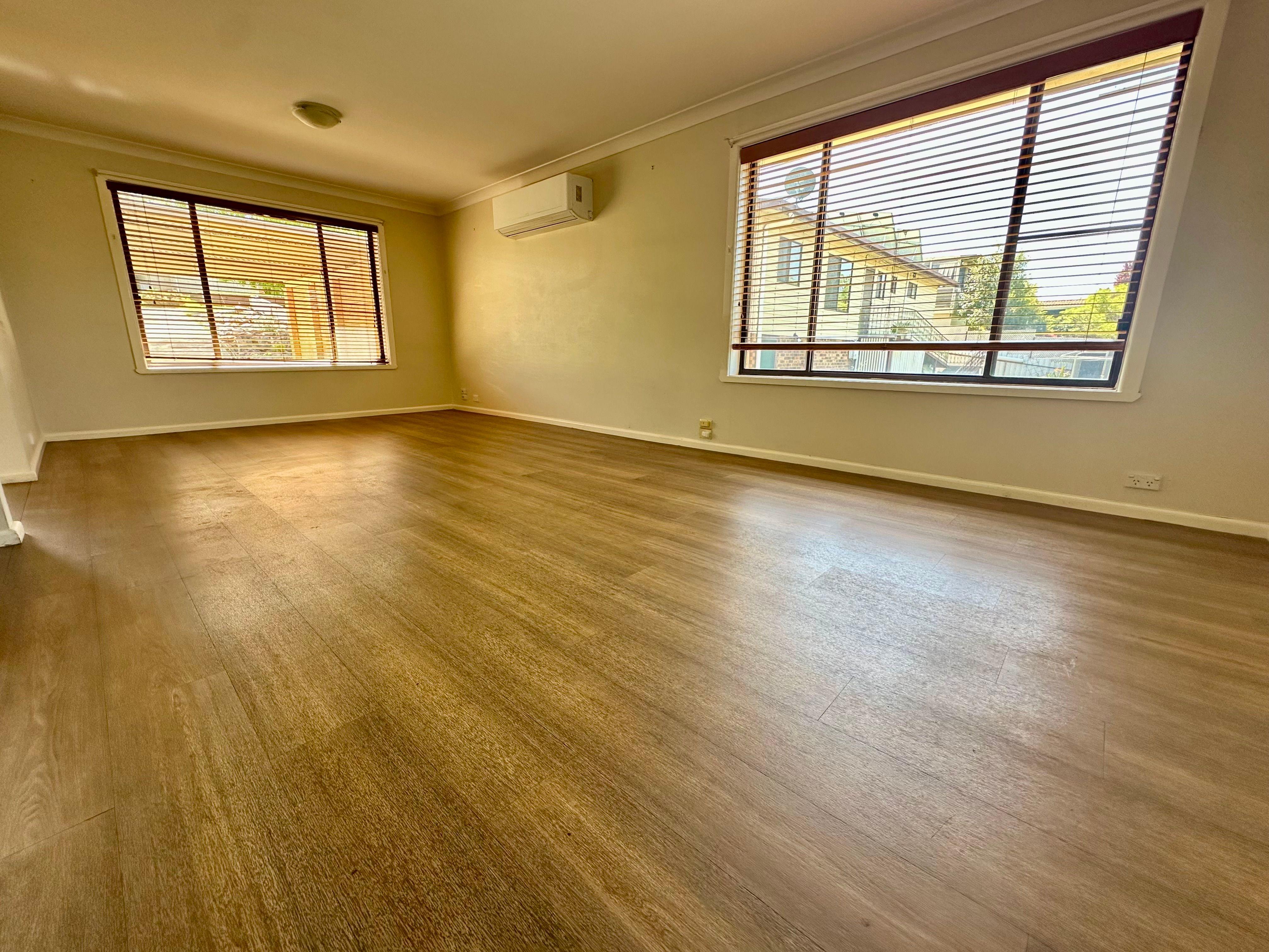 Convenient Cul-de-sac Living