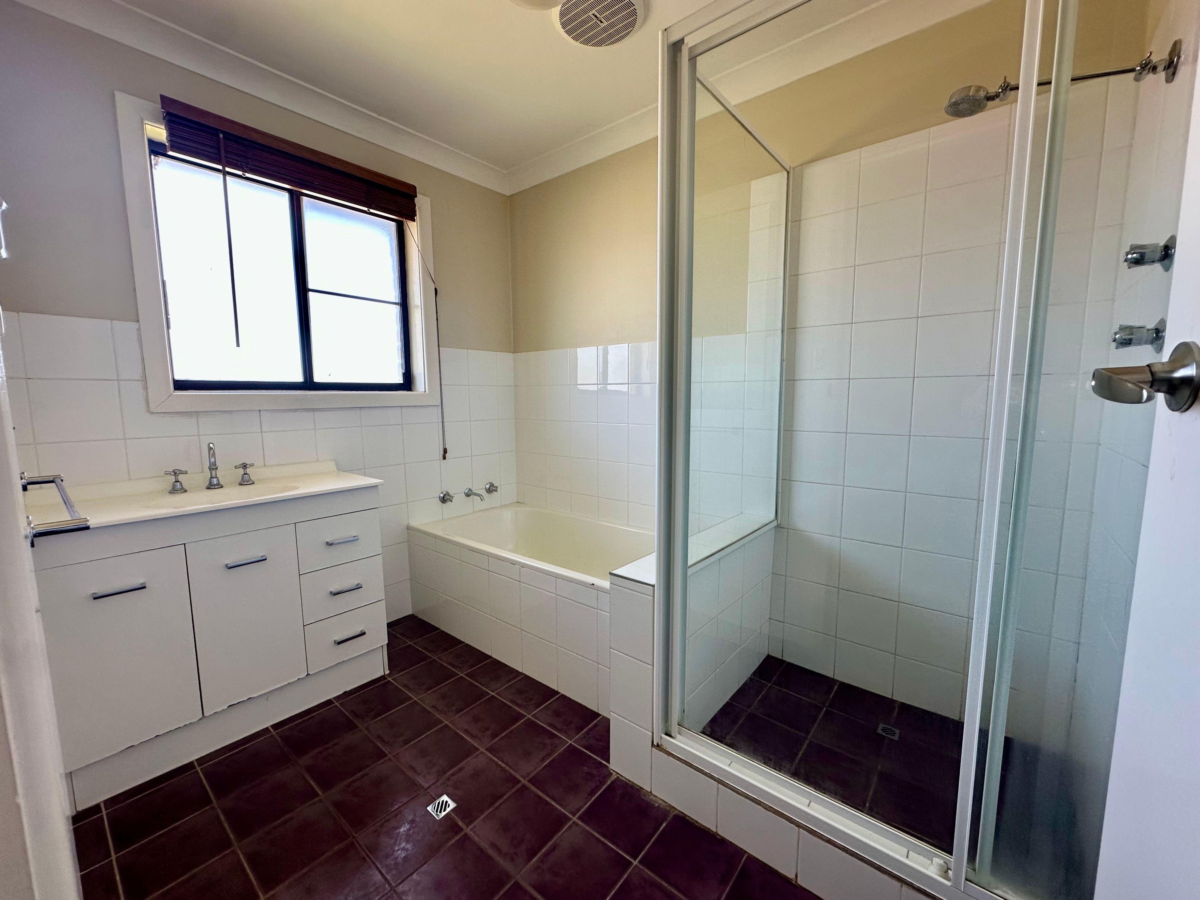 Convenient Cul-de-sac Living