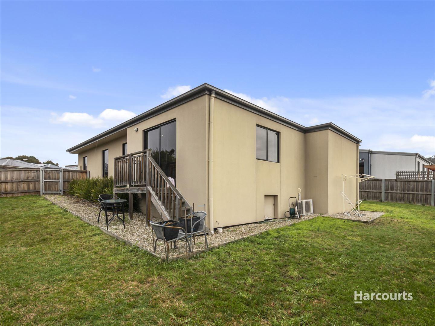 6 Threxton Way, HOWRAH, TAS 7018 - House for Rent - harcourts.net