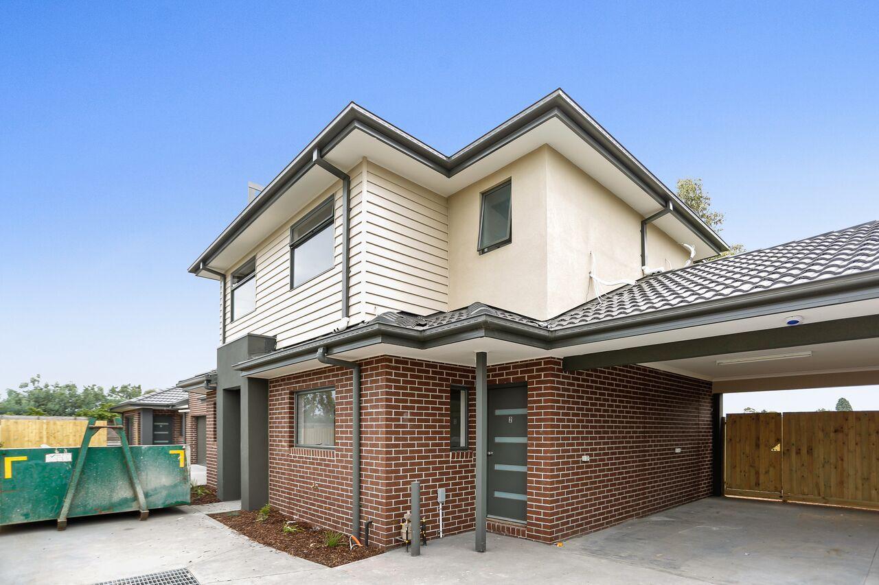 Prop-GPT: Townhouse: VIC Broadmeadows, VIC 3047 Easy Living in Broadmeadows