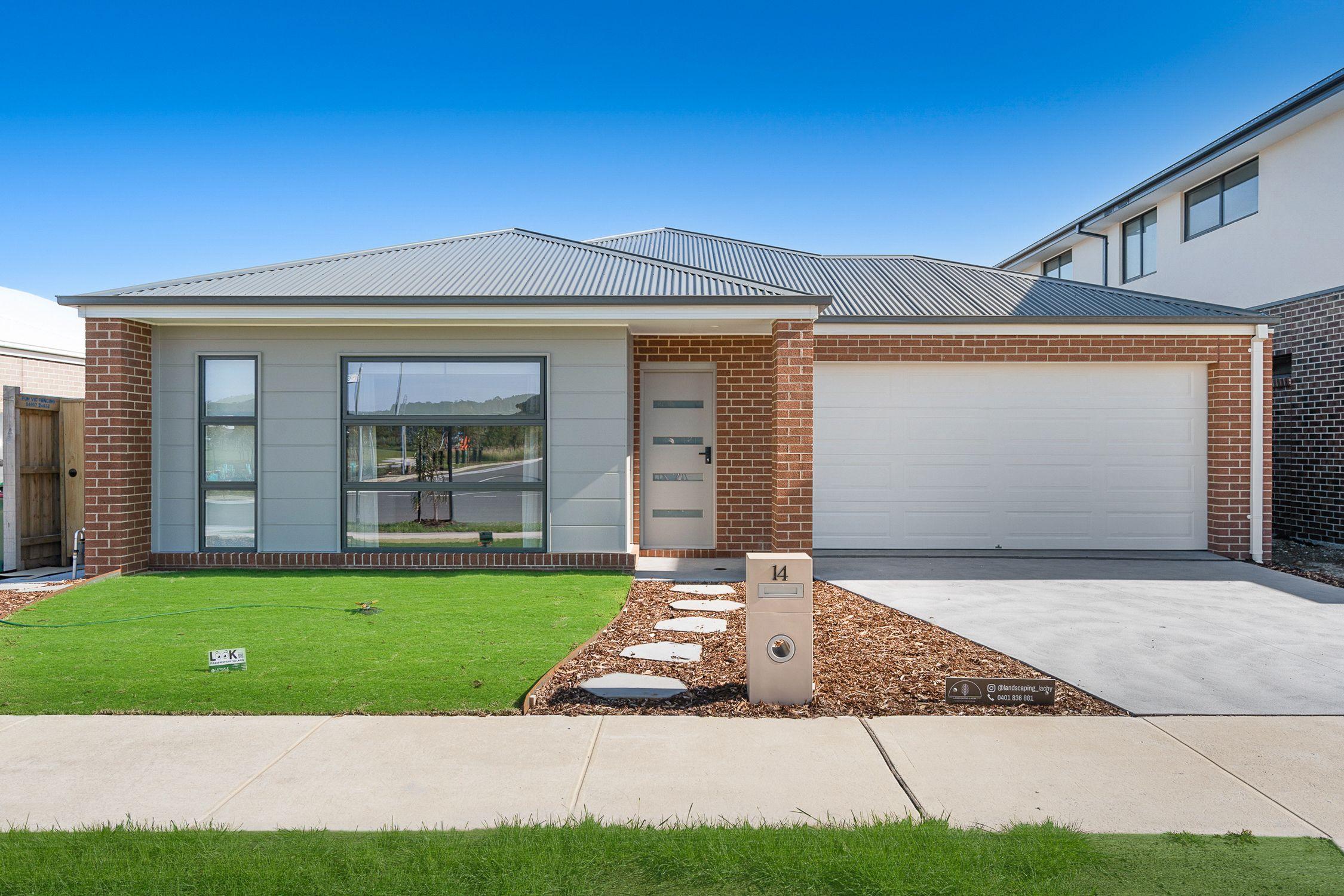 Prop-GPT: House: VIC Officer, VIC 3809 Brand New Family Home