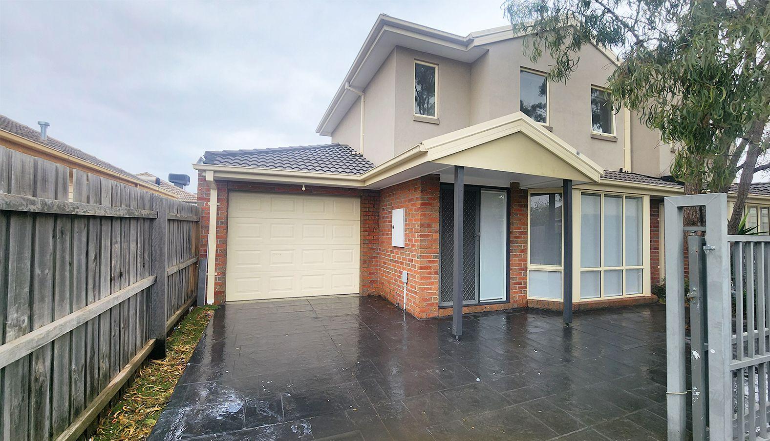 Prop-GPT: Townhouse: VIC Thomastown, VIC 3074 Great Value in Prime Location! **APPLY FOR THIS PROPERTY NOW**