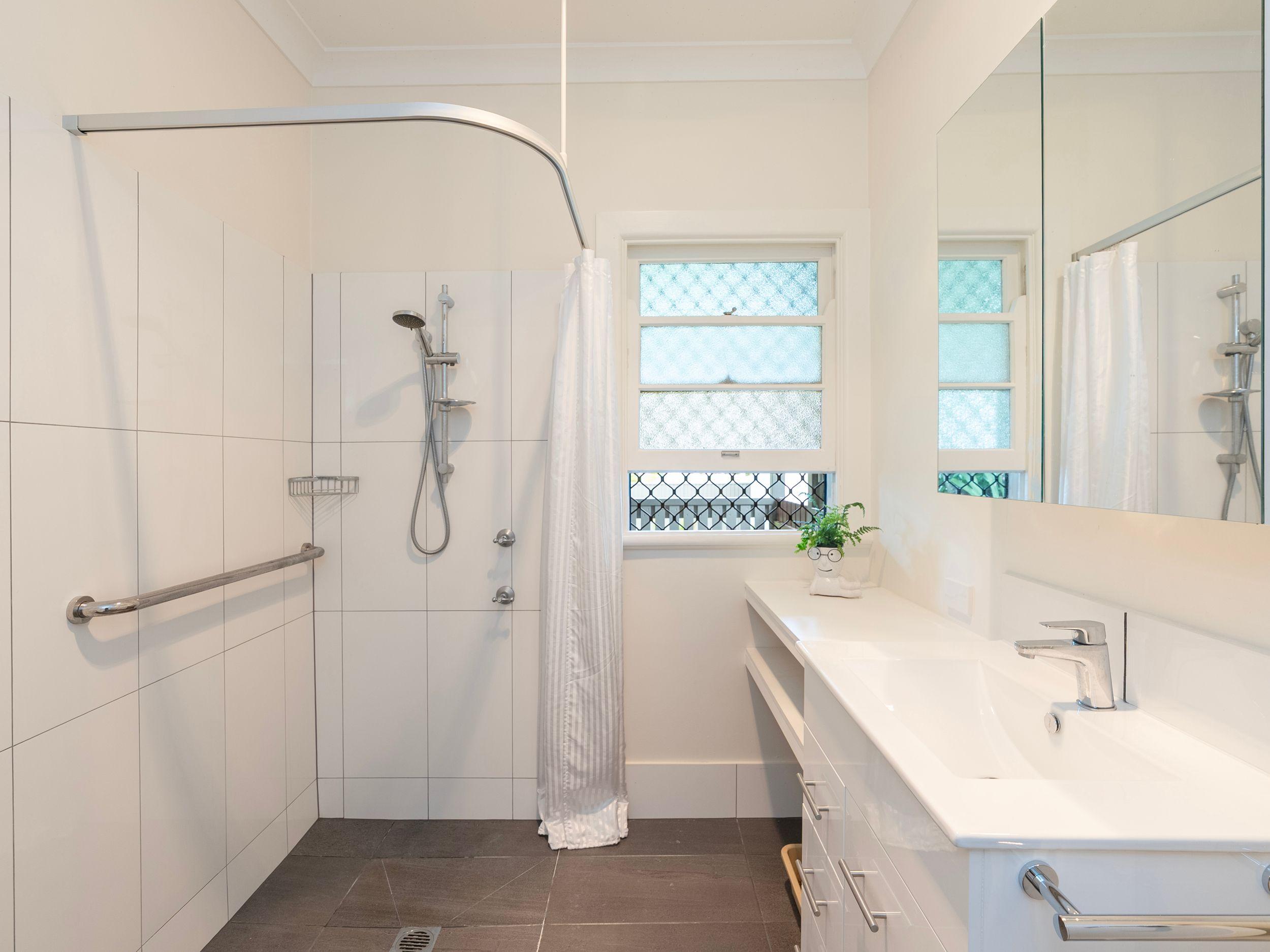 Cosy, Character-Filled Home in Handy East Lismore Location