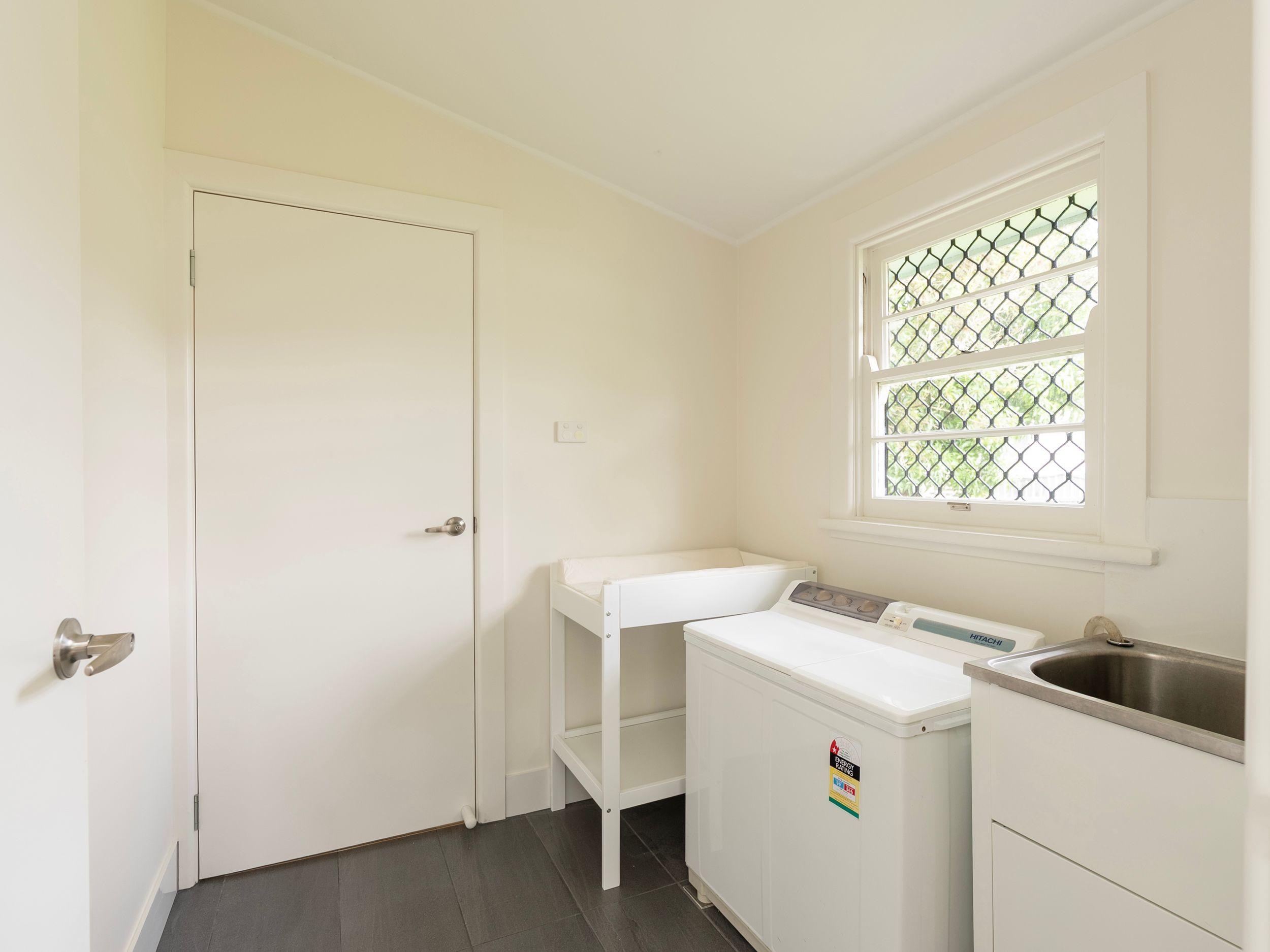 Cosy, Character-Filled Home in Handy East Lismore Location