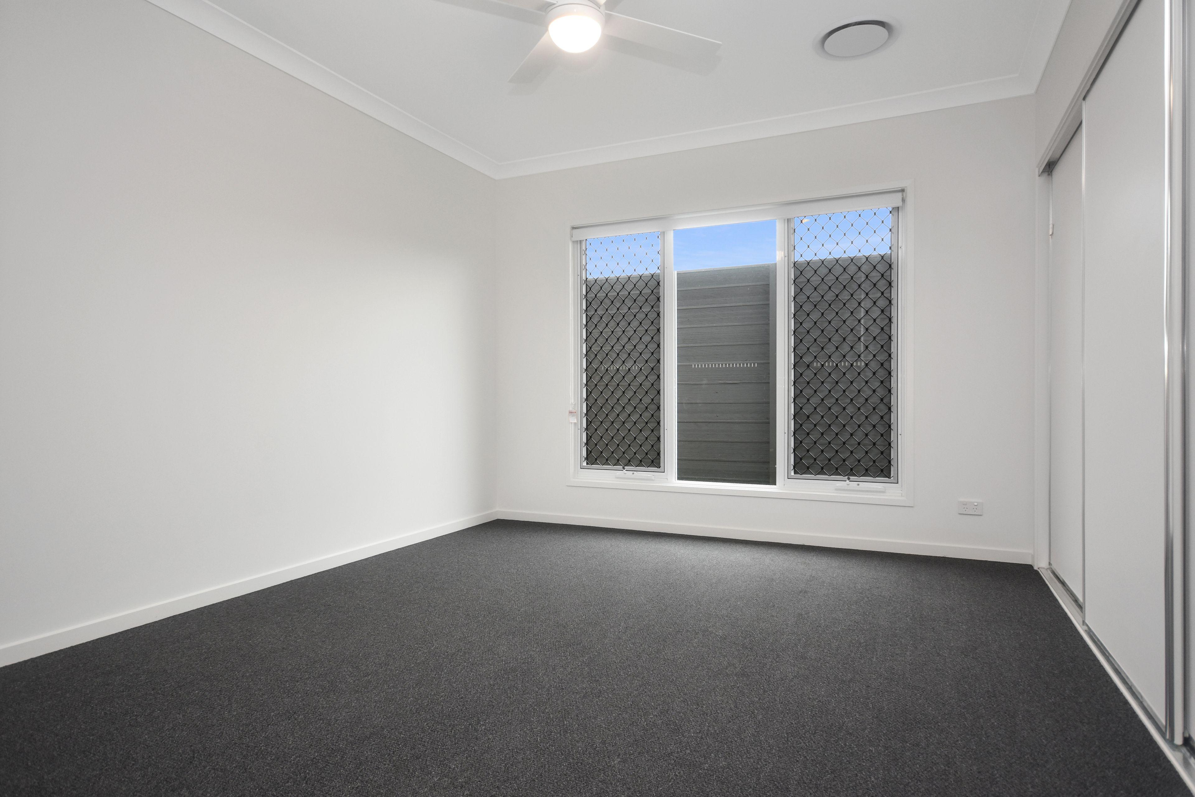 Beautiful 4 Bedroom Home In Narangba