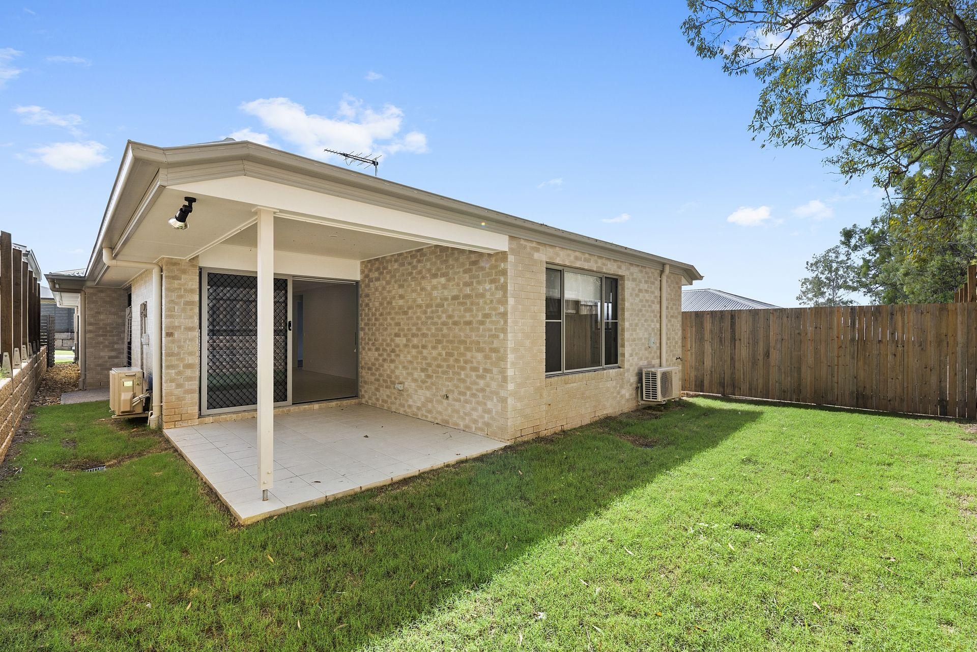 Tidy 3 Bedroom Property in 