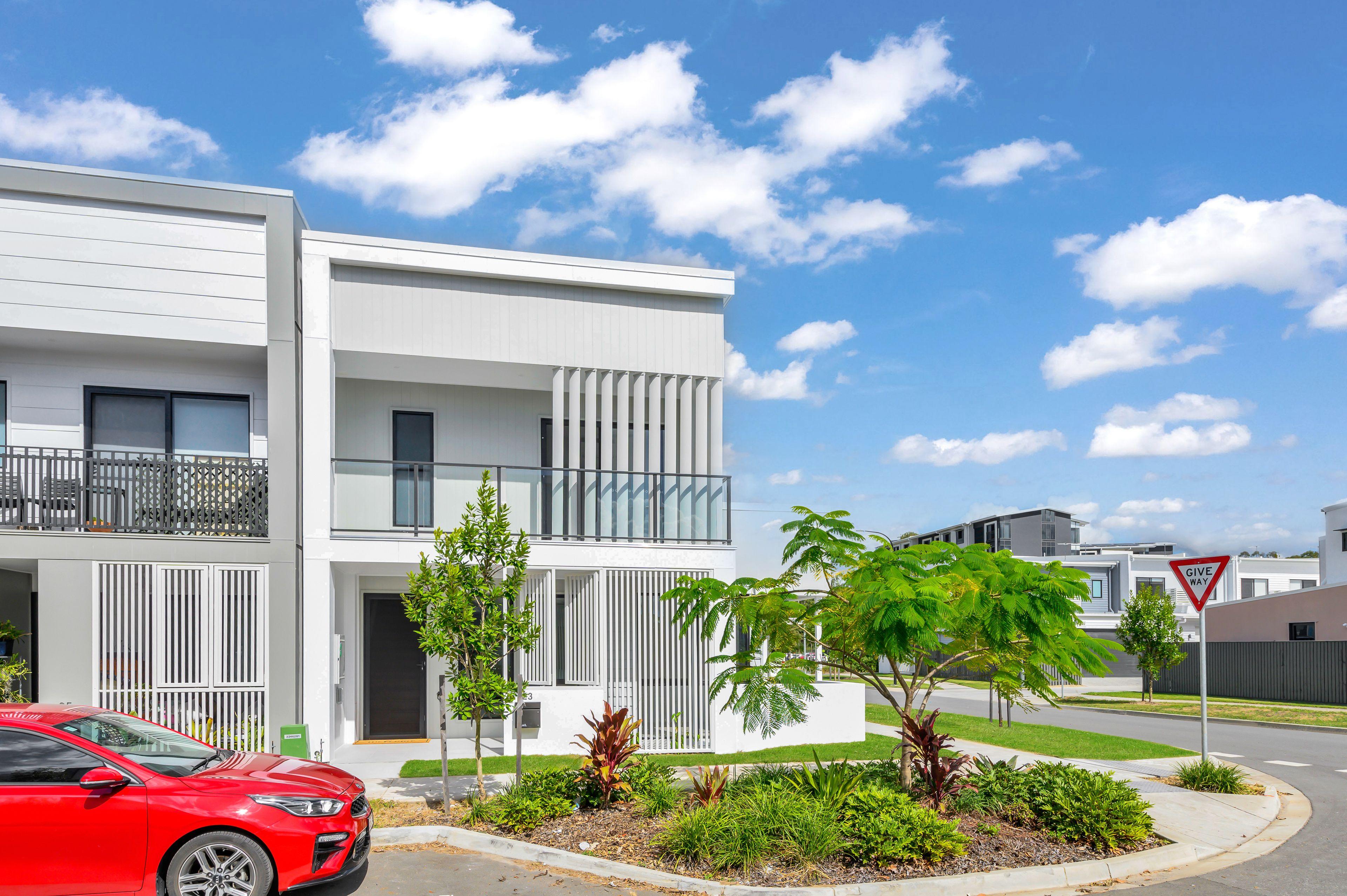 Key Location and Flexi Space Style Home!