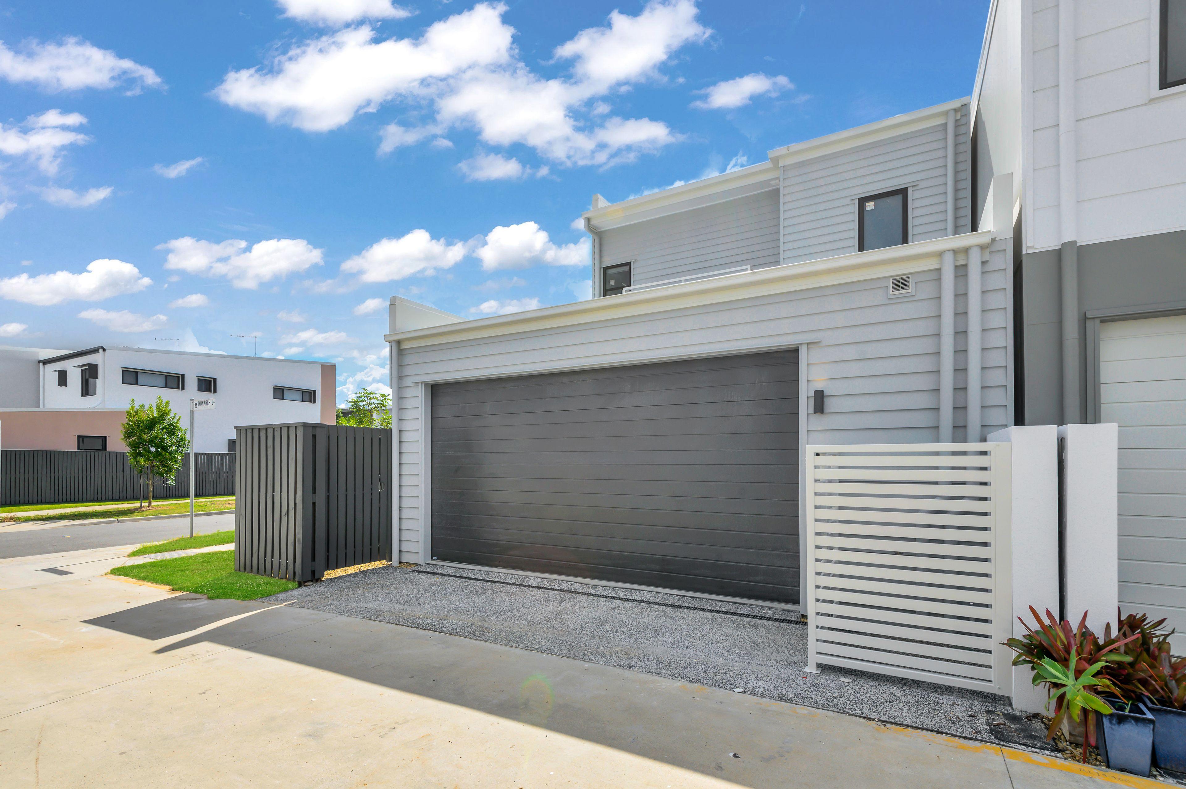 Key Location and Flexi Space Style Home!