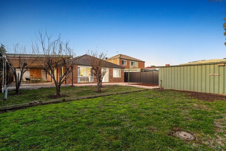 12 Playfield Grove, MORNINGTON, VIC 3931 - House for Rent - harcourts.net