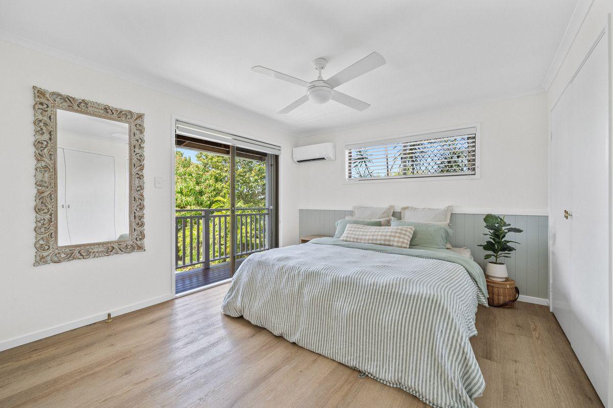 18 Bindoon Close, Elanora, QLD 4221 - House for Rent - harcourts.net