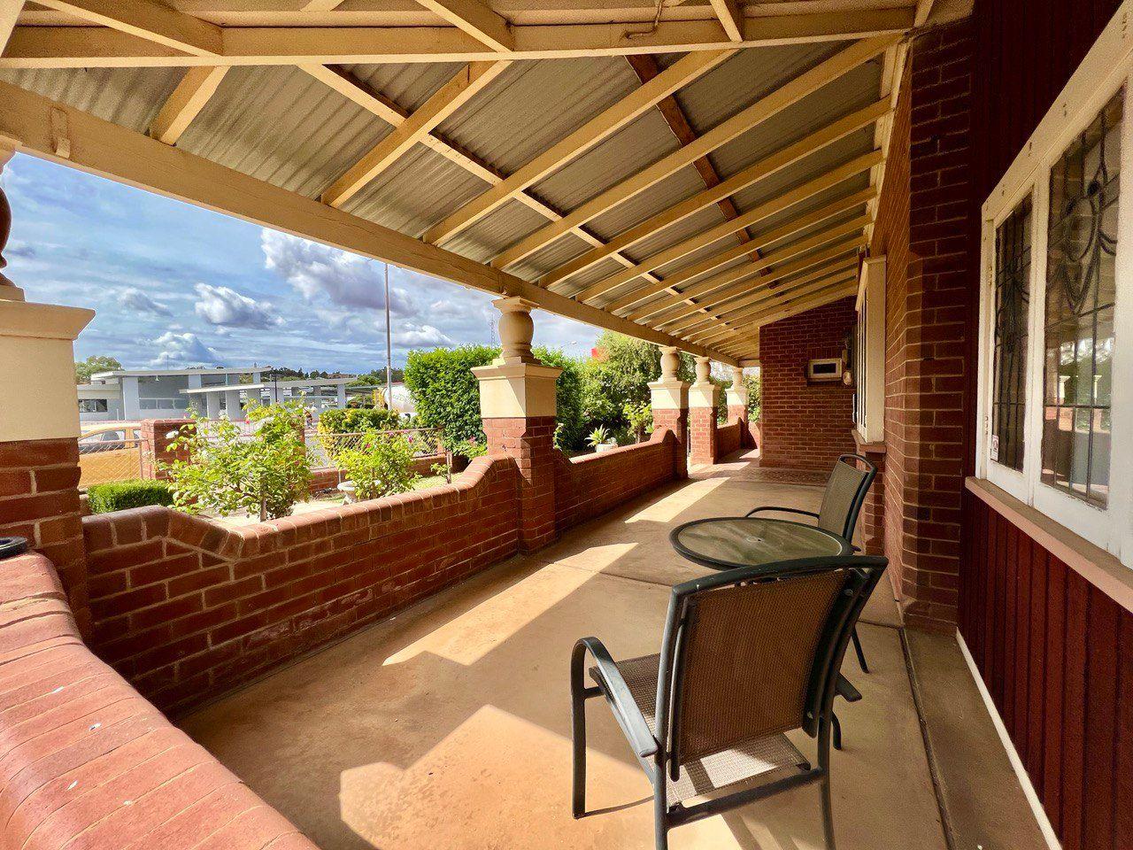 Ray White Real Estate Parkes