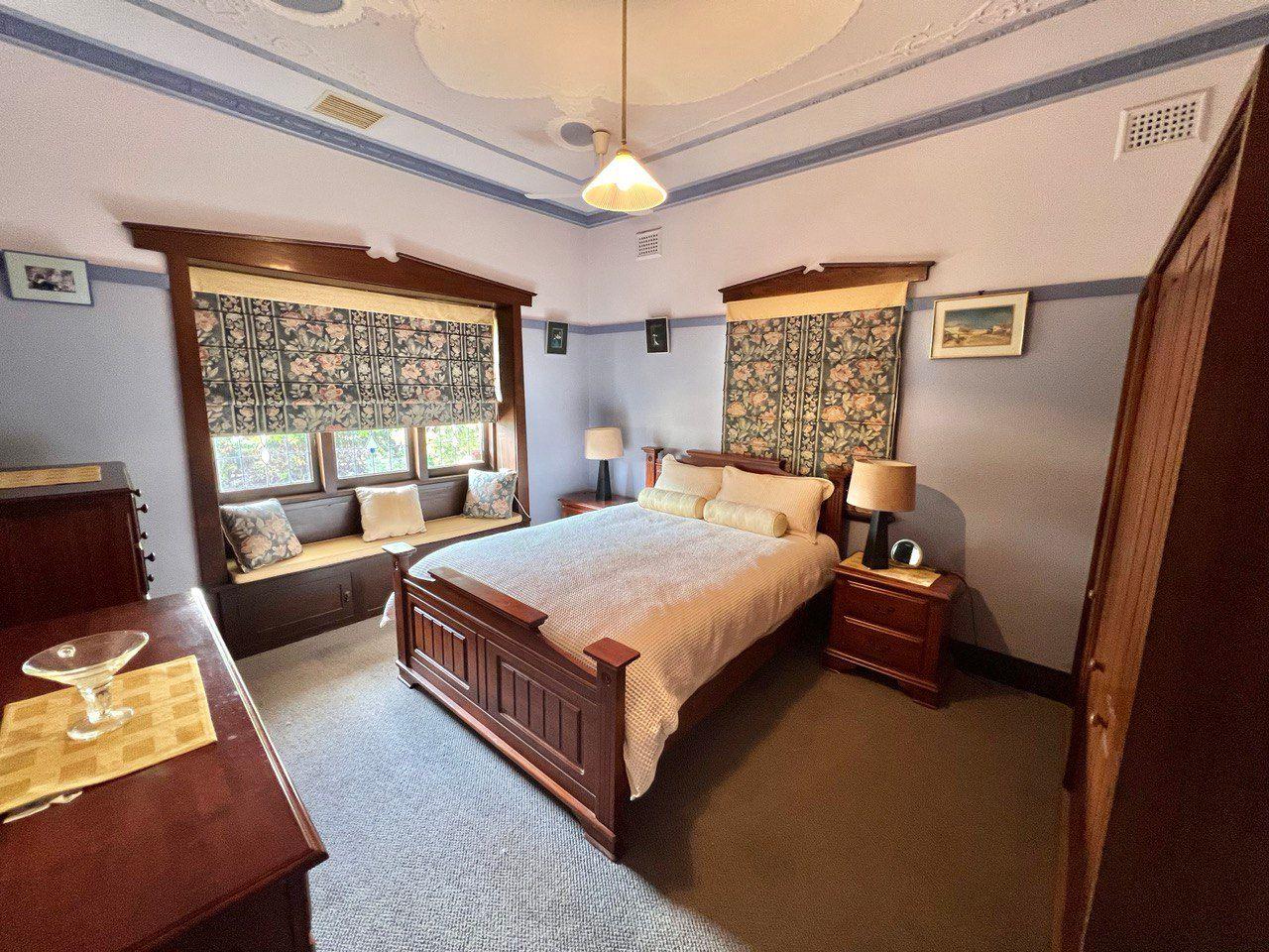 Ray White Real Estate Parkes