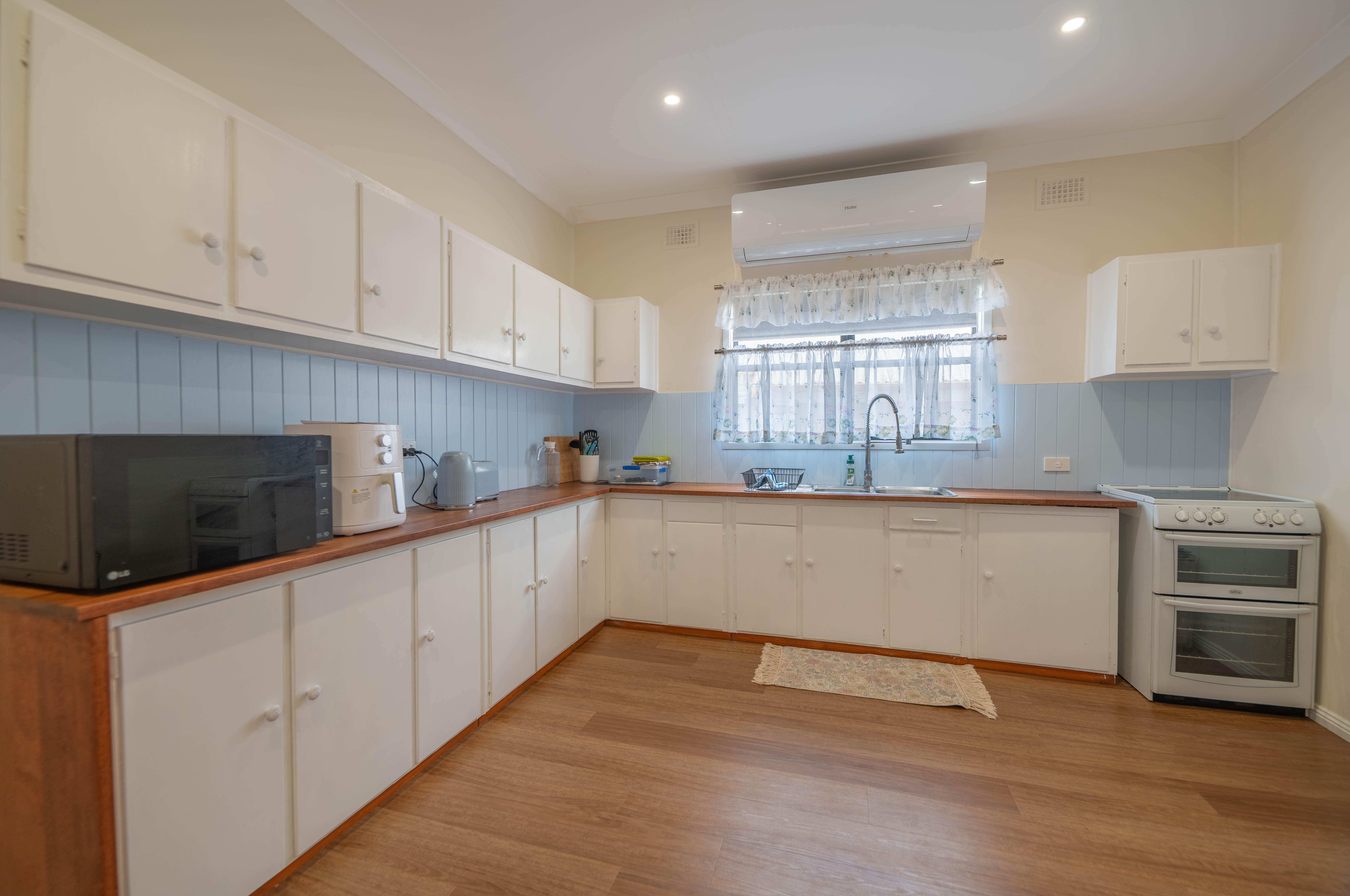 Ray White Real Estate Parkes